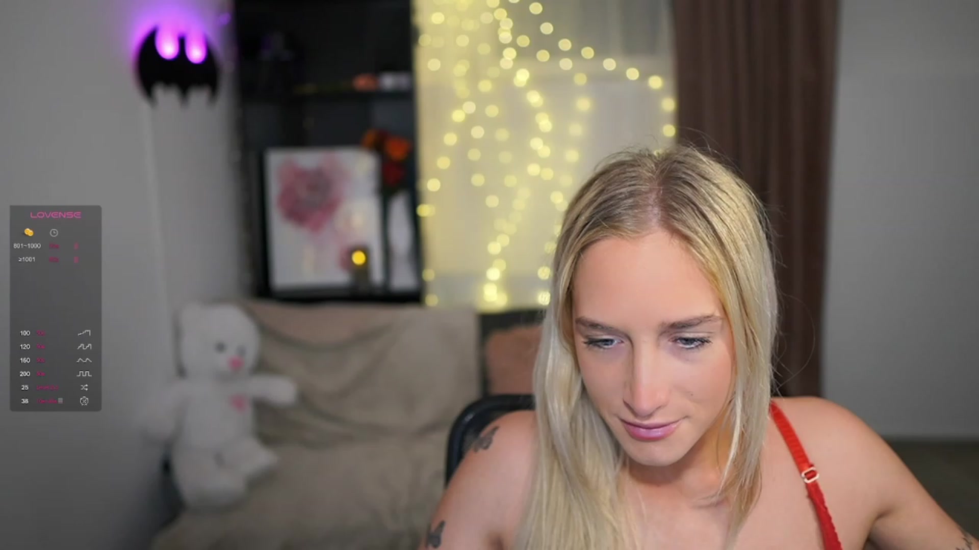 Gallery image thumbnail from NicoletteShea's myfreecams stream on, 01/10/2024, 10:04 image 4 of 20