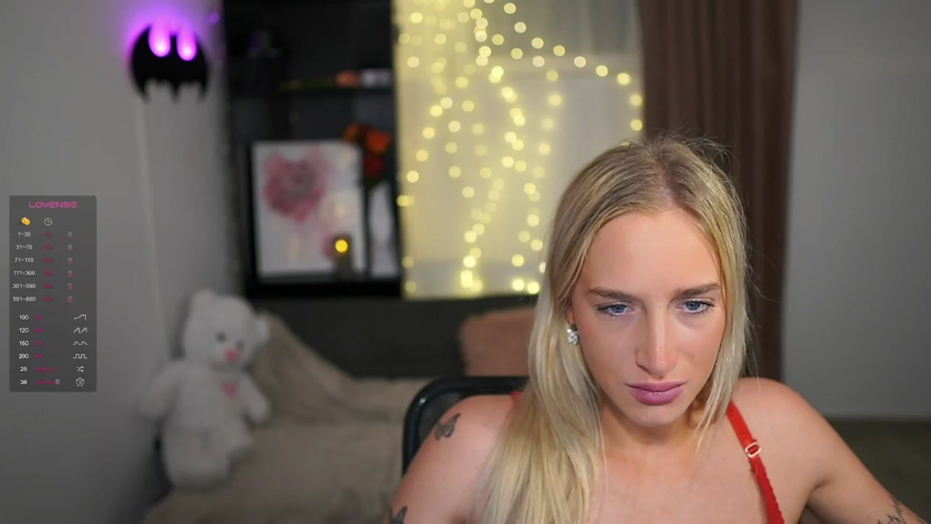 Gallery image thumbnail from NicoletteShea's myfreecams stream on, 01/10/2024, 10:28 image 6 of 20