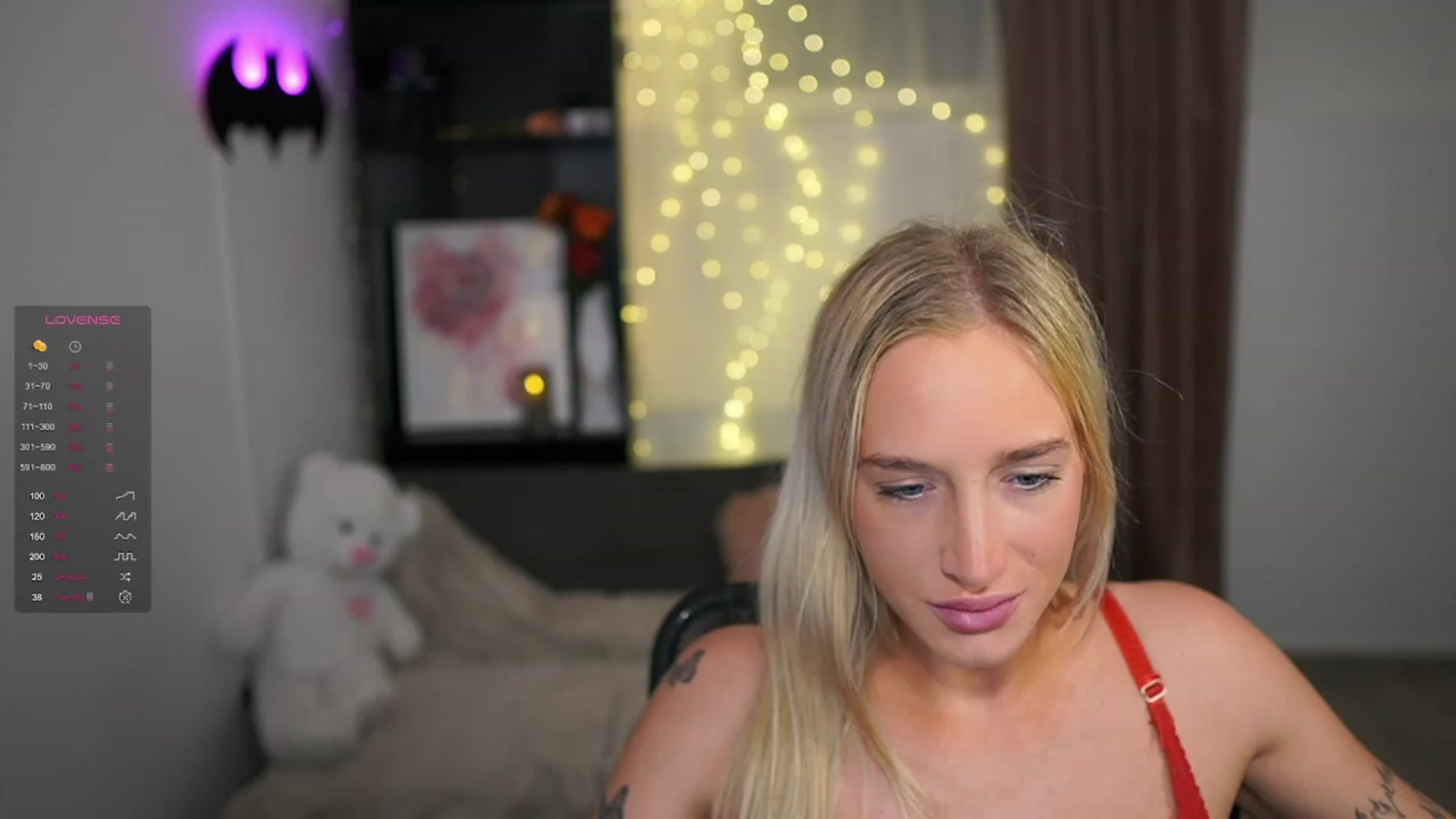 Gallery image thumbnail from NicoletteShea's myfreecams stream on, 01/10/2024, 10:28 image 9 of 20