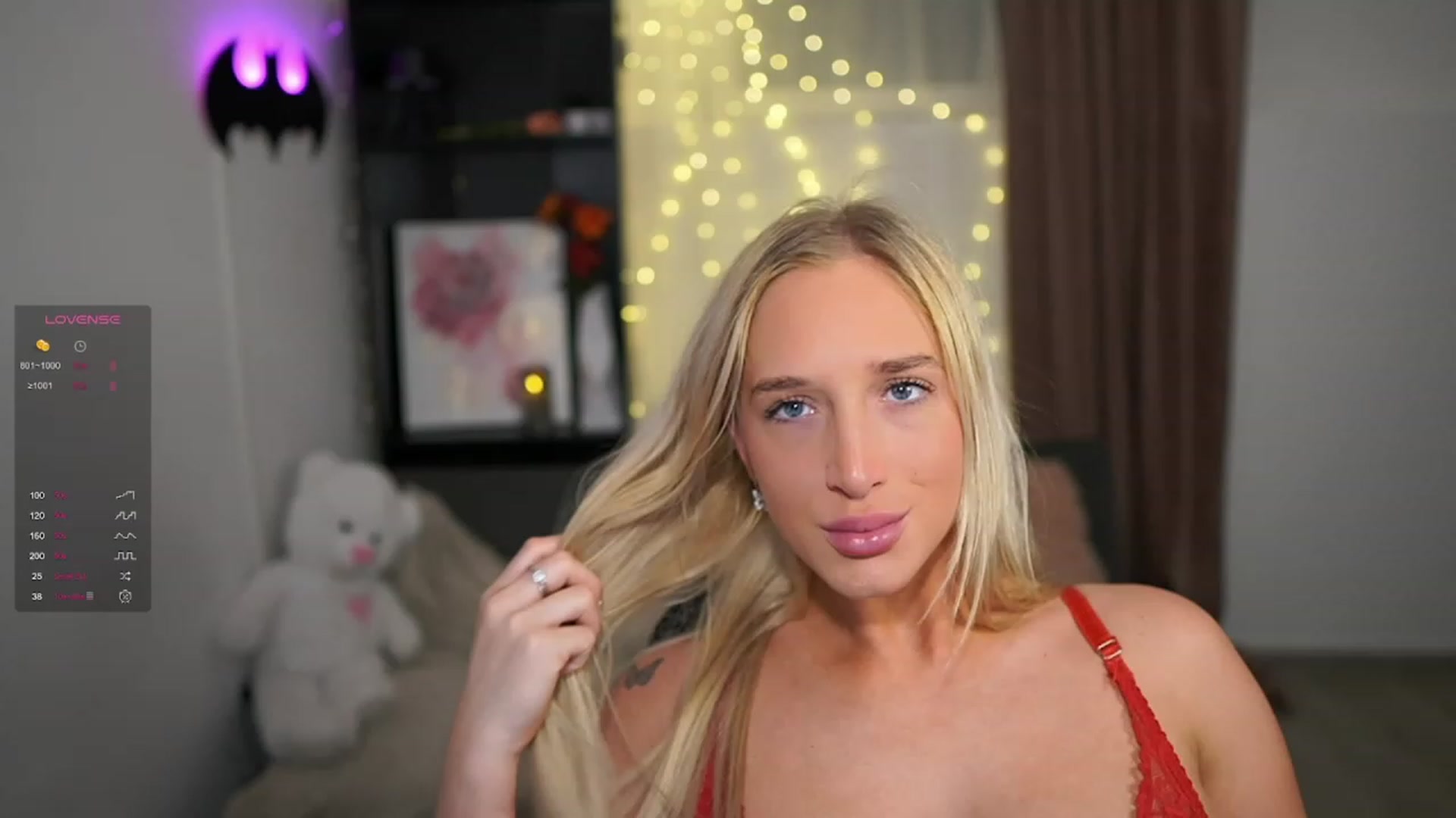 Gallery image thumbnail from NicoletteShea's myfreecams stream on, 01/10/2024, 10:28 image 7 of 20
