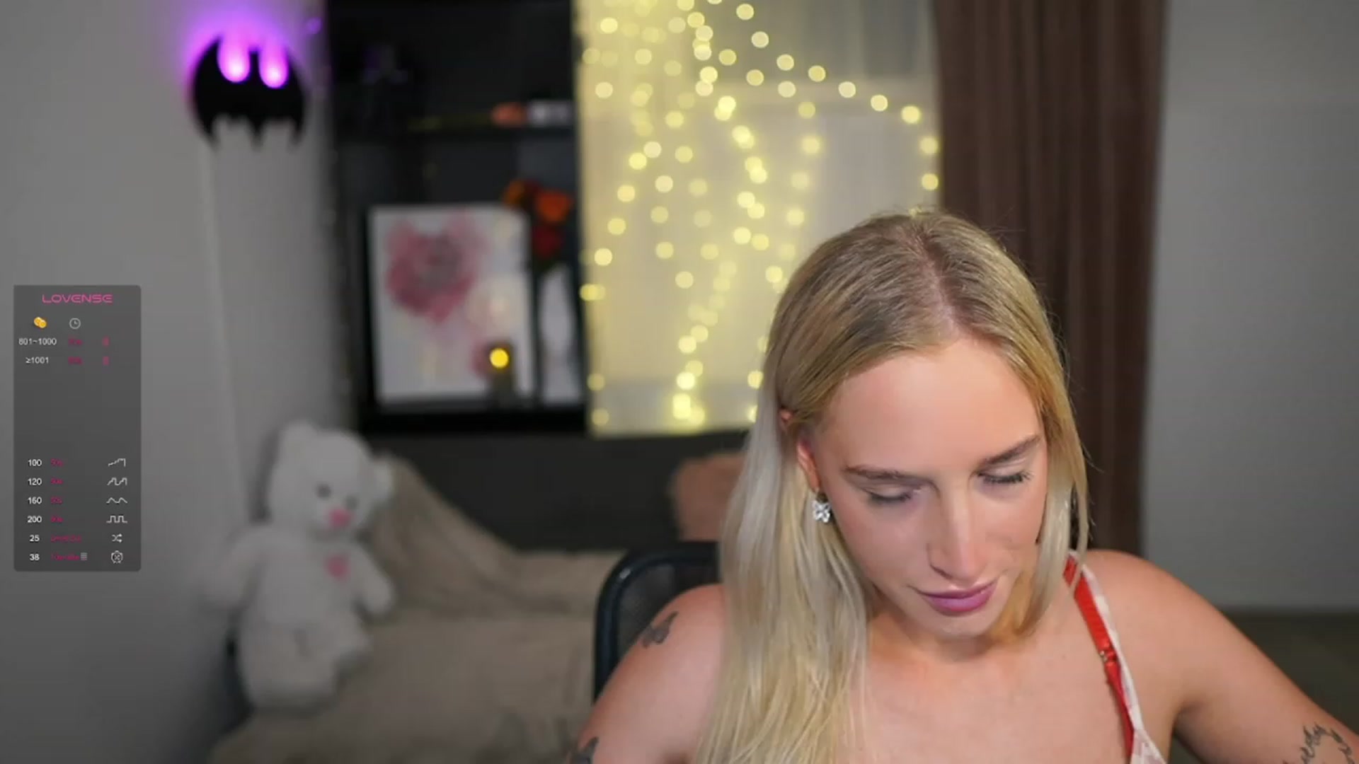 Gallery image thumbnail from NicoletteShea's myfreecams stream on, 01/10/2024, 10:28 image 19 of 20