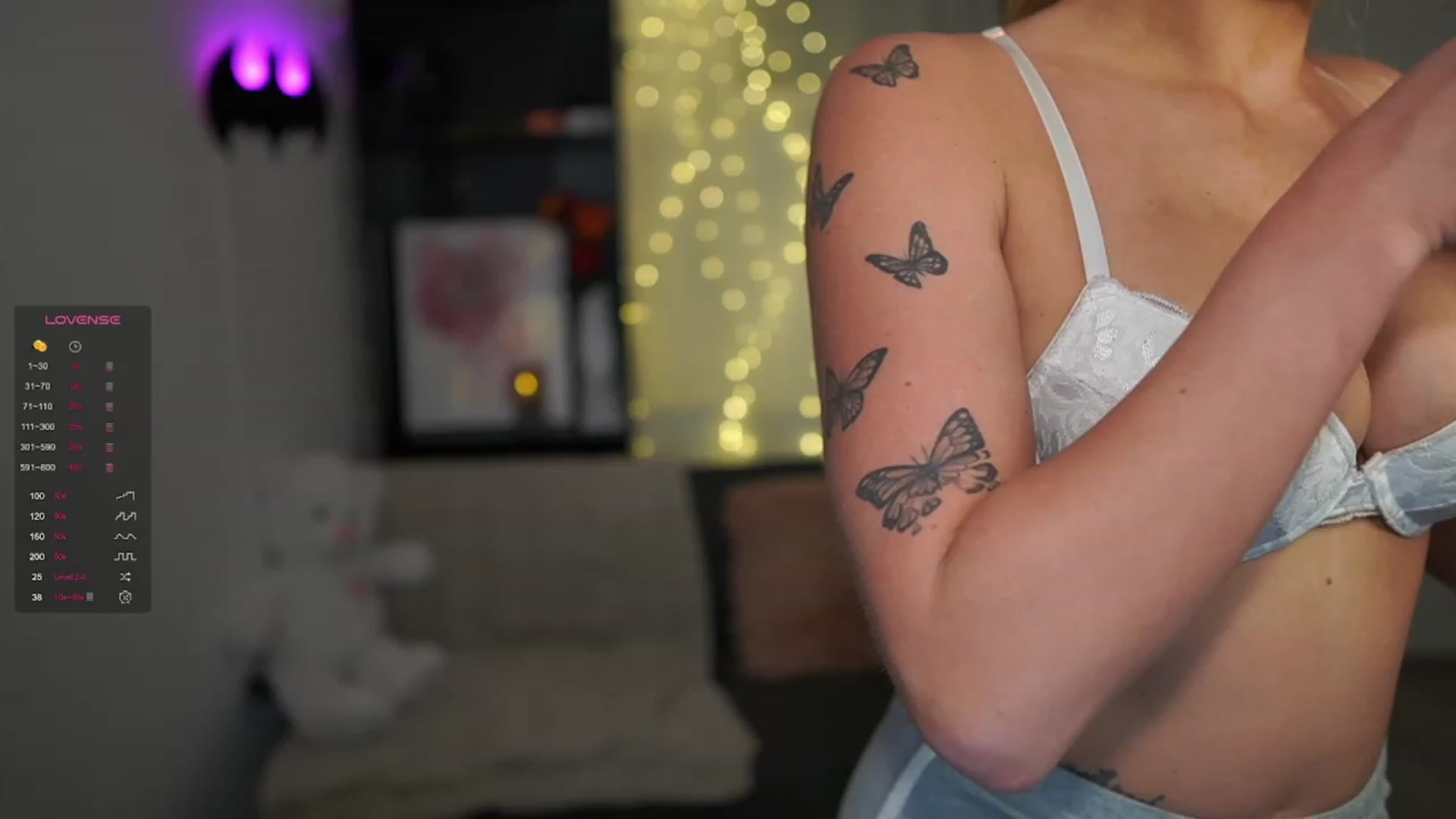 Gallery image thumbnail from NicoletteShea's myfreecams stream on, 01/11/2024, 17:30 image 1 of 20