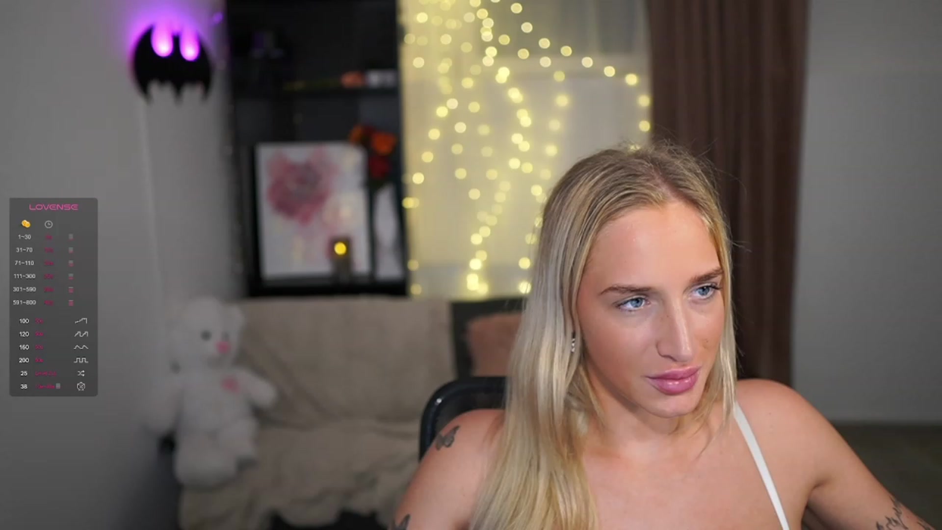 Gallery image thumbnail from NicoletteShea's myfreecams stream on, 01/11/2024, 18:21 image 2 of 20