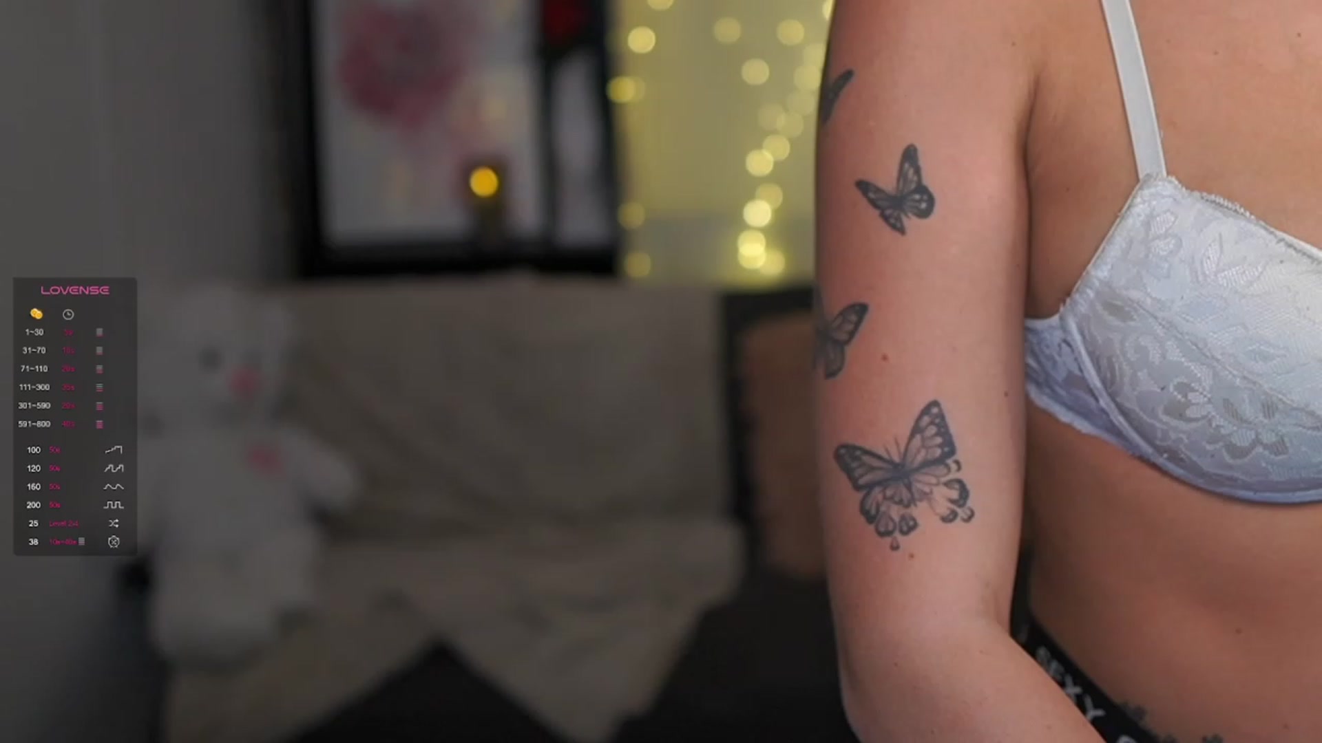 Gallery image thumbnail from NicoletteShea's myfreecams stream on, 01/11/2024, 20:21 image 17 of 20