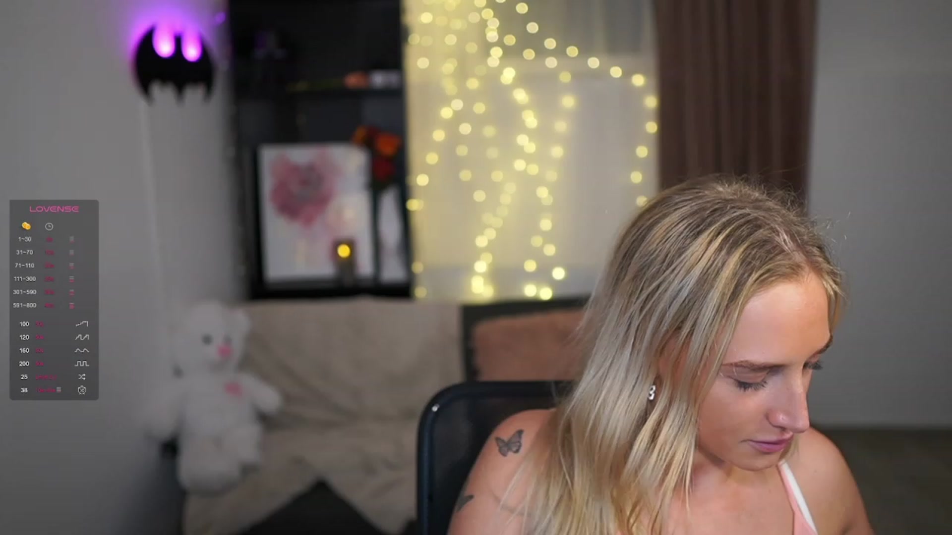 Gallery image thumbnail from NicoletteShea's myfreecams stream on, 01/11/2024, 20:21 image 10 of 20