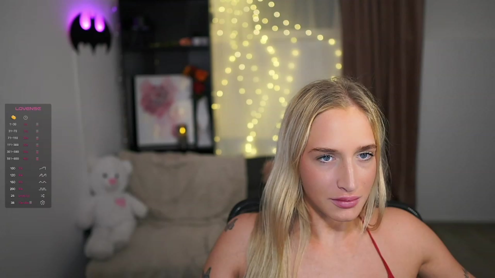 Gallery image thumbnail from NicoletteShea's myfreecams stream on, 01/12/2024, 19:34 image 3 of 20