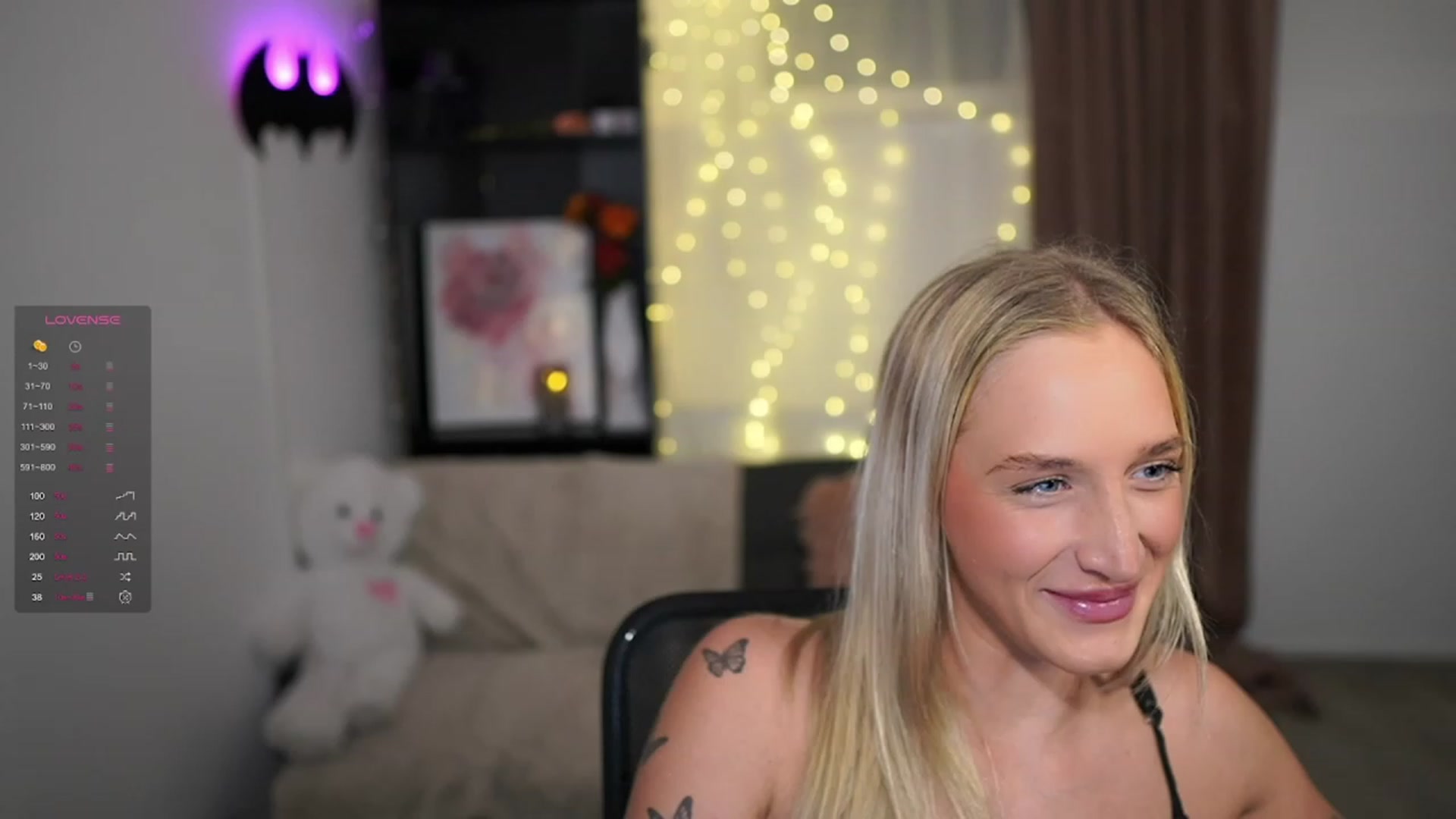 Gallery image thumbnail from NicoletteShea's myfreecams stream on, 01/17/2024, 16:23 image 12 of 20