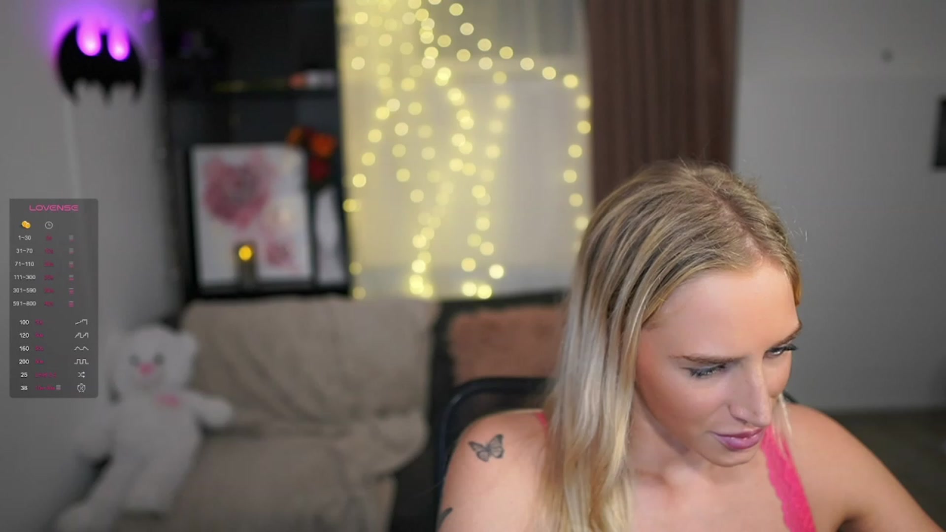 Gallery image thumbnail from NicoletteShea's myfreecams stream on, 01/18/2024, 19:06 image 10 of 20
