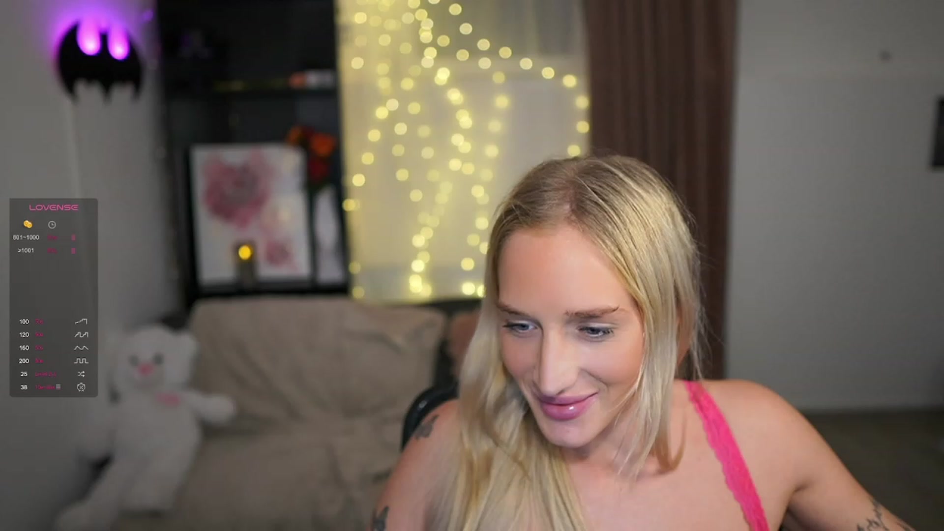 Gallery image thumbnail from NicoletteShea's myfreecams stream on, 01/18/2024, 19:06 image 20 of 20