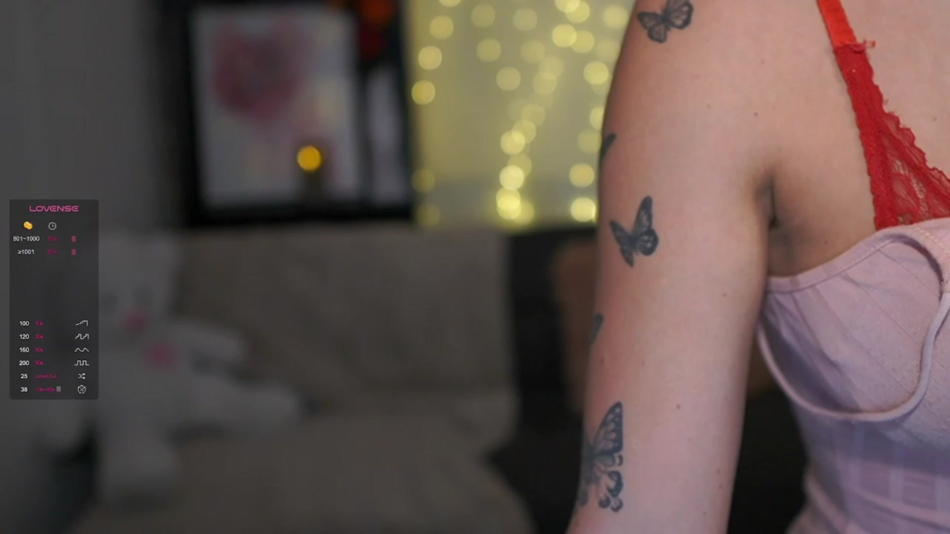 Gallery image thumbnail from NicoletteShea's myfreecams stream on, 01/19/2024, 19:51 image 10 of 20