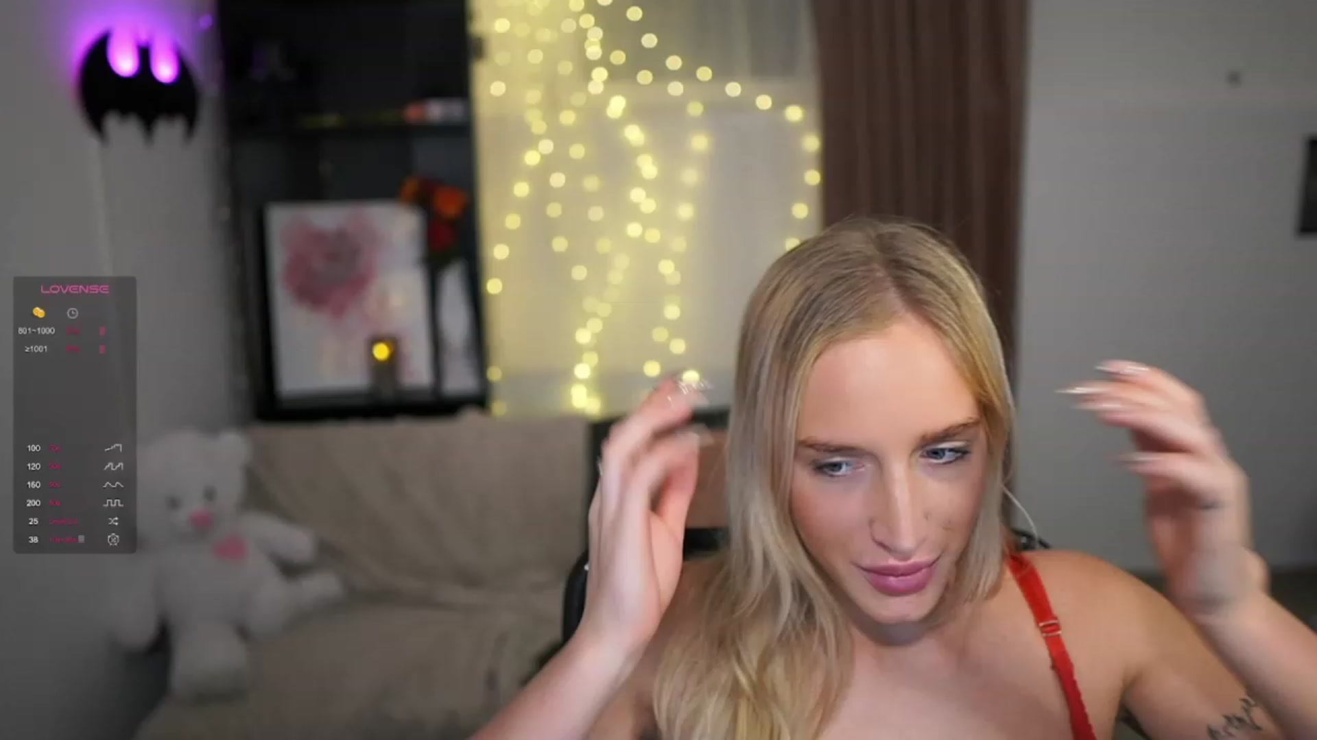 Gallery image thumbnail from NicoletteShea's myfreecams stream on, 01/19/2024, 22:14 image 14 of 20