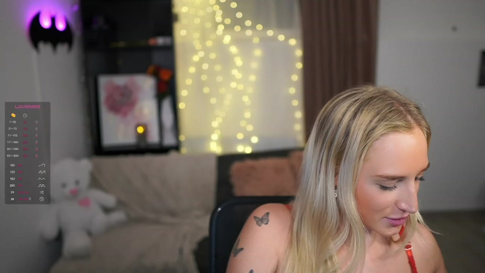 Gallery image thumbnail from NicoletteShea's myfreecams stream on, 01/19/2024, 22:14 image 11 of 20