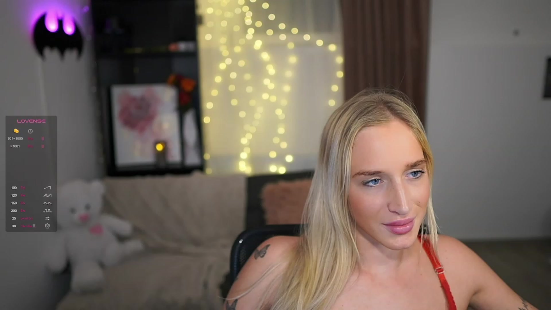 Gallery image thumbnail from NicoletteShea's myfreecams stream on, 01/19/2024, 22:14 image 12 of 20
