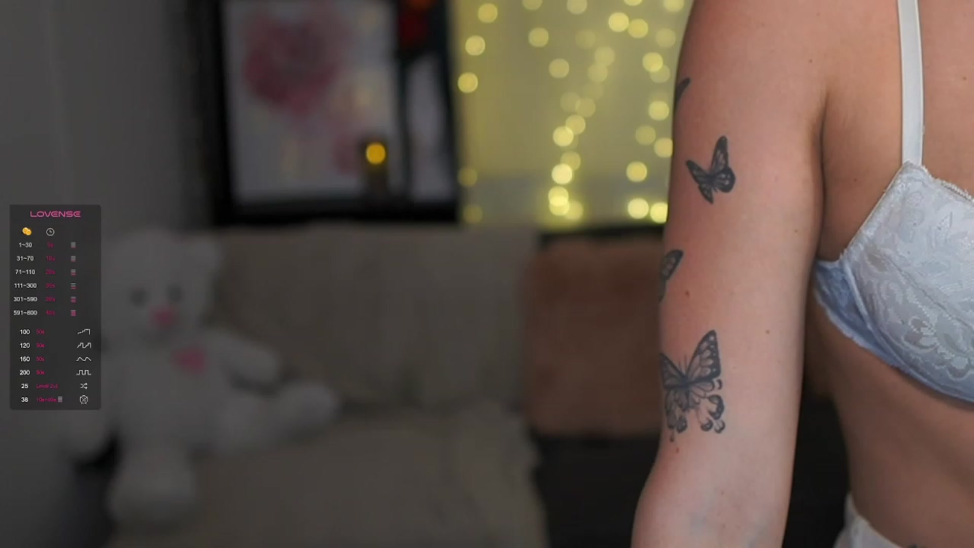 Gallery image thumbnail from NicoletteShea's myfreecams stream on, 01/21/2024, 20:45 image 8 of 20