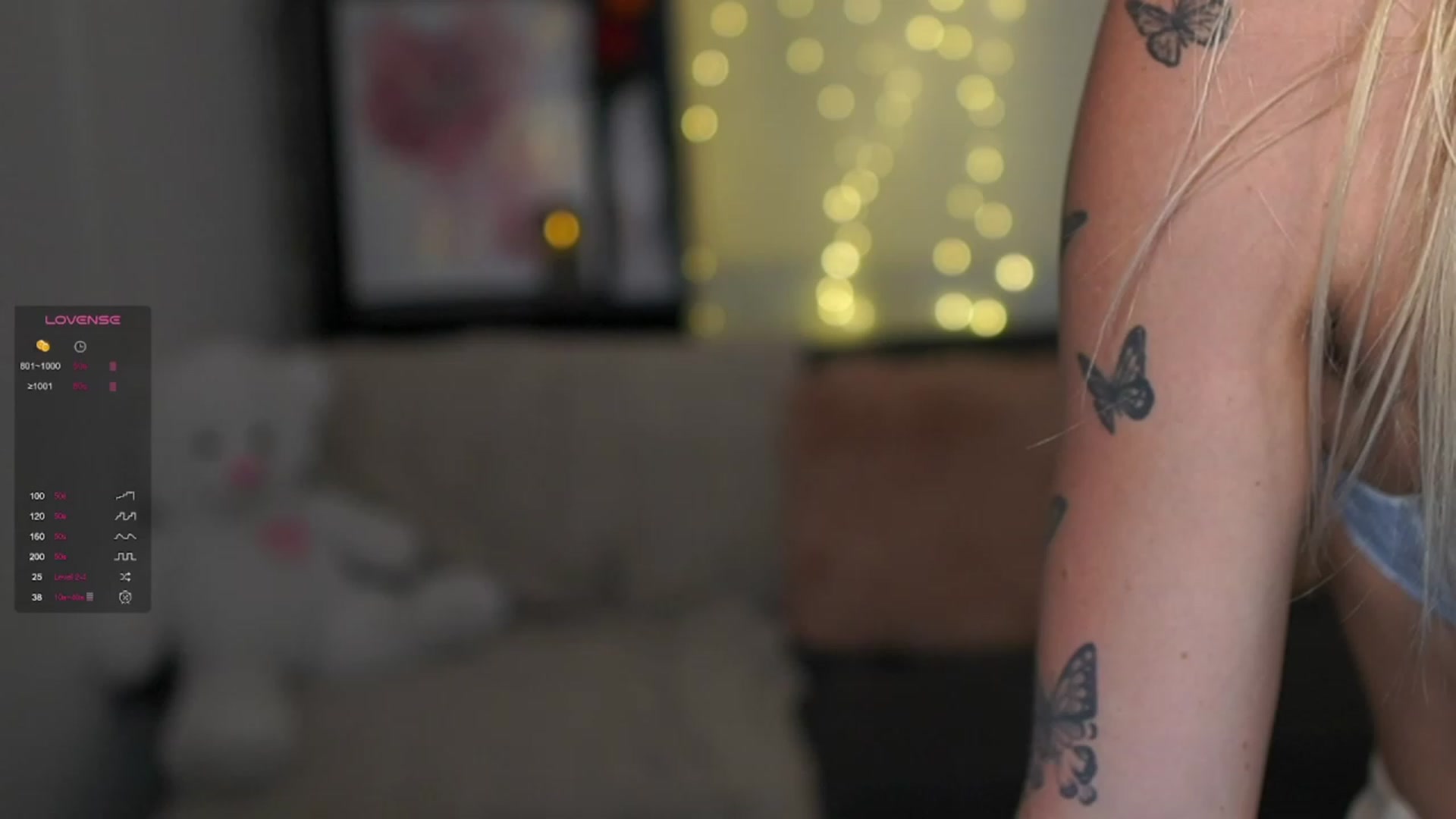 Gallery image thumbnail from NicoletteShea's myfreecams stream on, 01/21/2024, 20:45 image 9 of 20