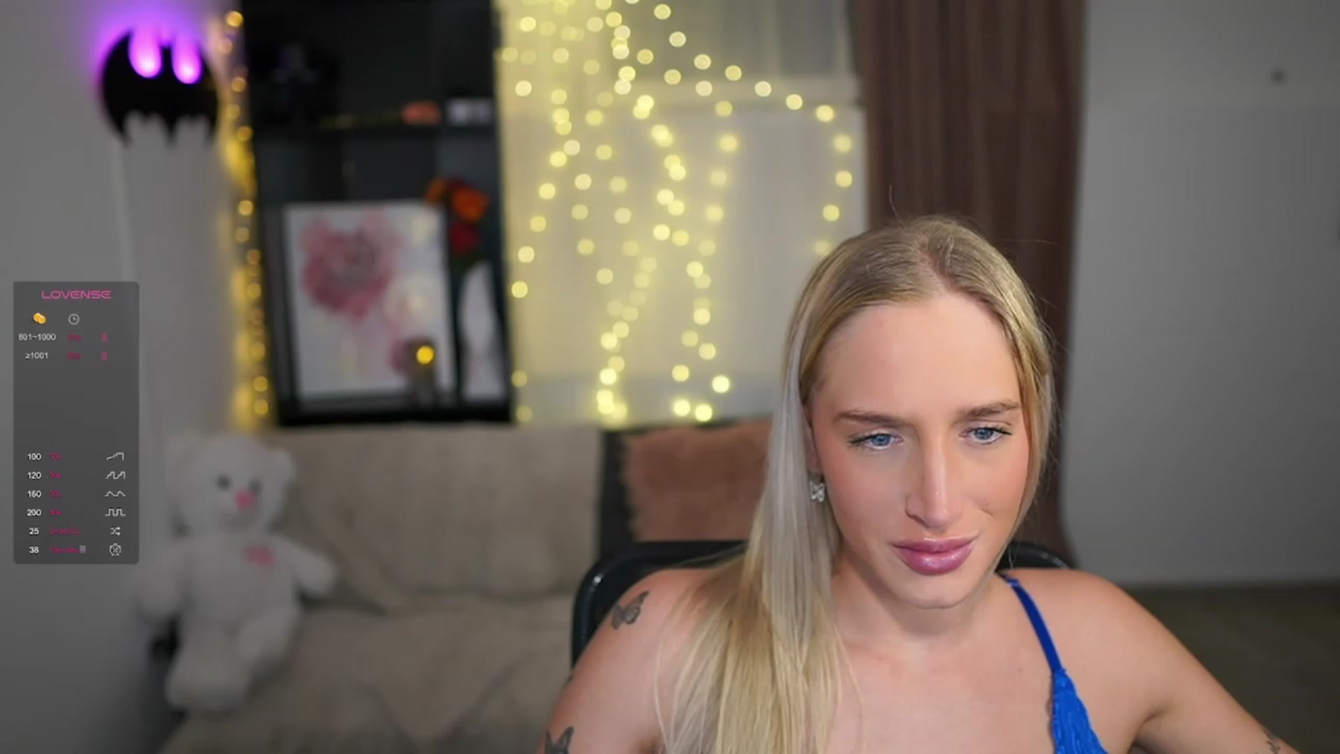Gallery image thumbnail from NicoletteShea's myfreecams stream on, 01/22/2024, 14:40 image 18 of 20