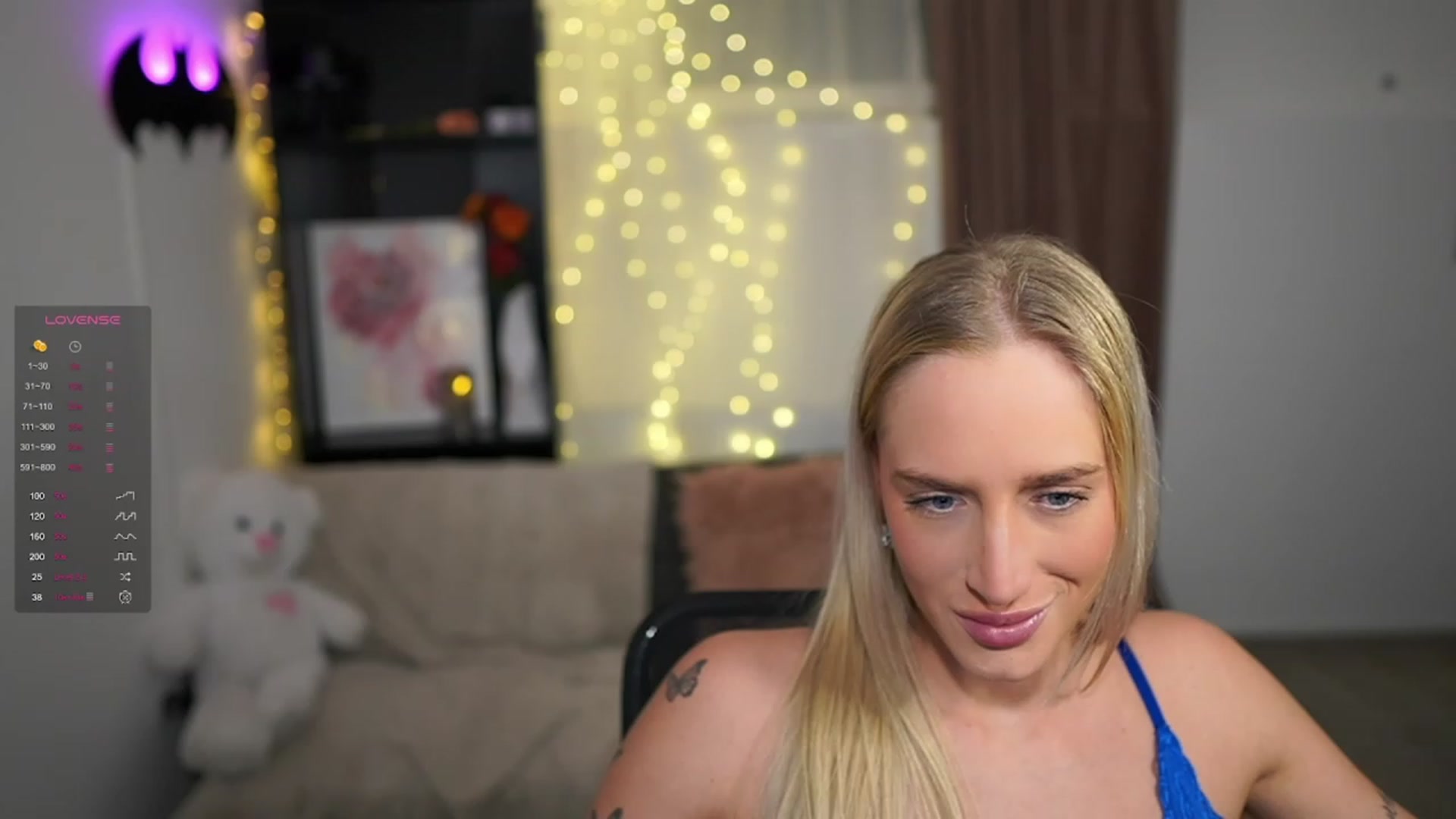 Gallery image thumbnail from NicoletteShea's myfreecams stream on, 01/22/2024, 14:40 image 15 of 20