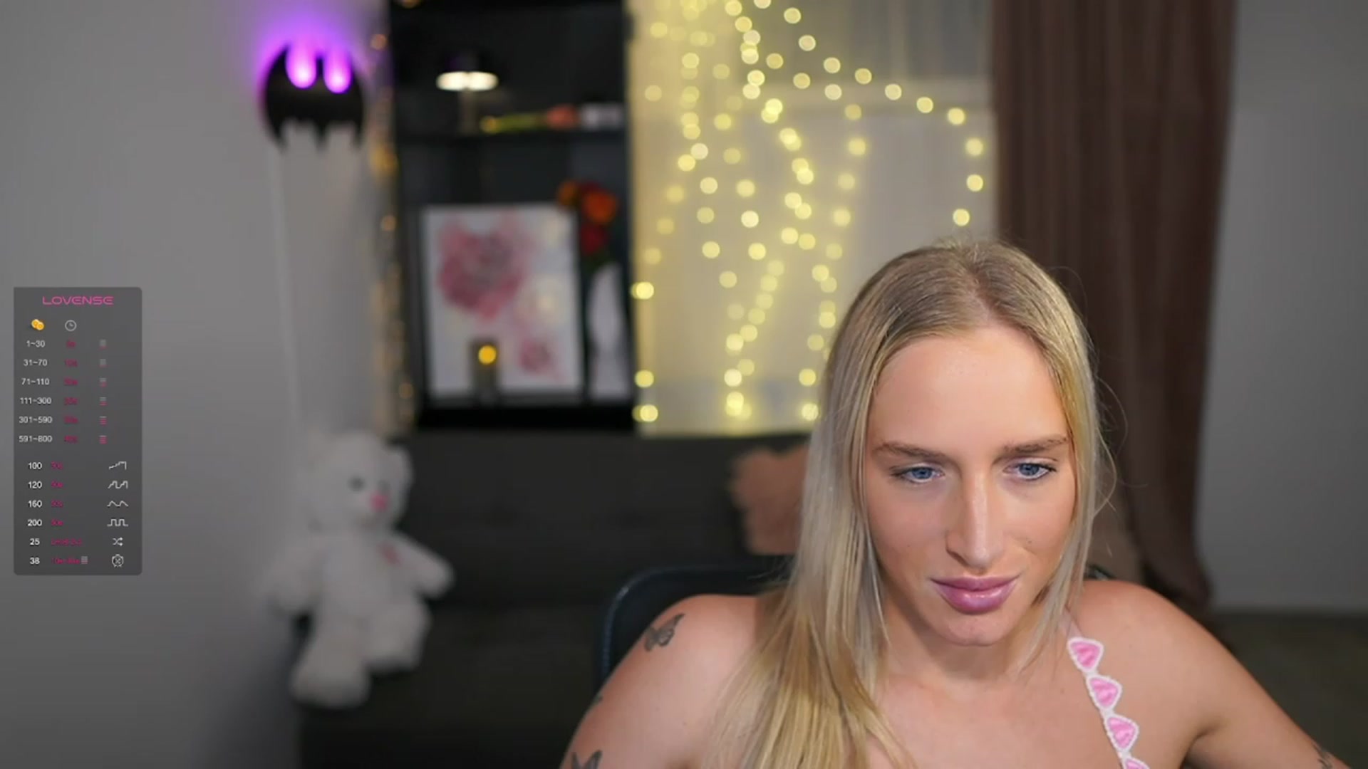 Gallery image thumbnail from NicoletteShea's myfreecams stream on, 01/24/2024, 14:23 image 20 of 20
