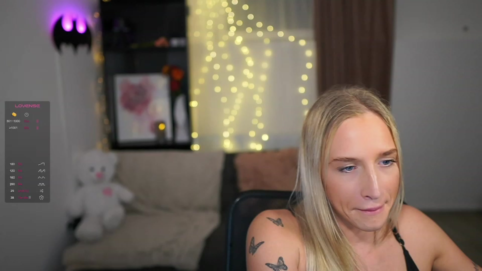 Gallery image thumbnail from NicoletteShea's myfreecams stream on, 01/25/2024, 18:43 image 9 of 20