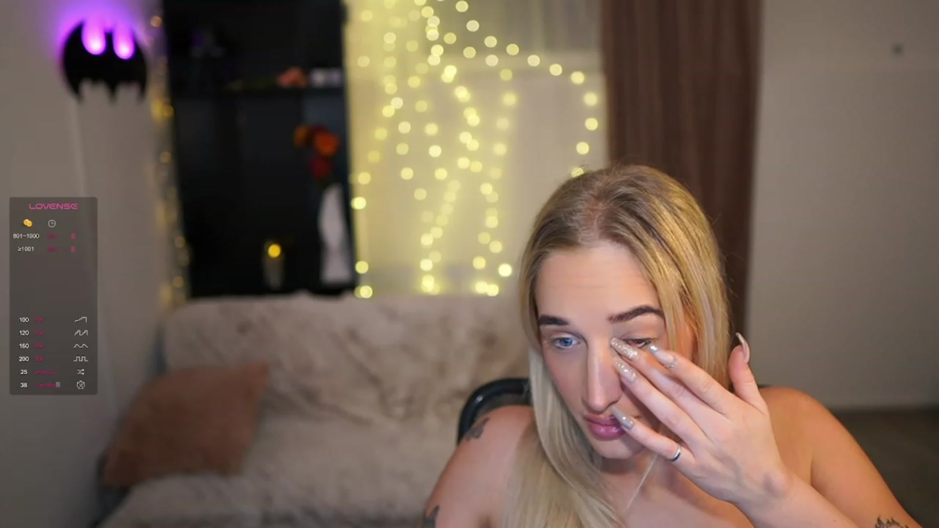 Gallery image thumbnail from NicoletteShea's myfreecams stream on, 01/28/2024, 21:45 image 7 of 20
