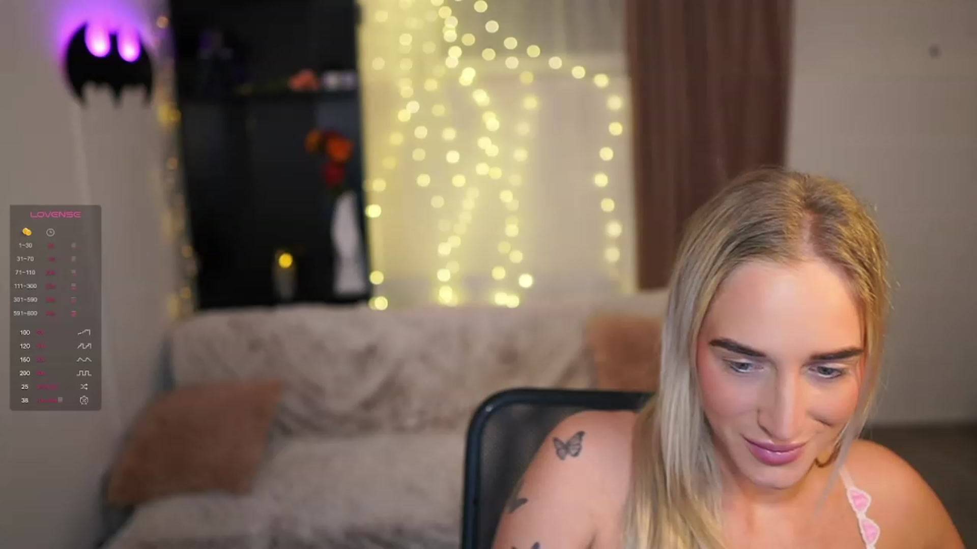 Gallery image thumbnail from NicoletteShea's myfreecams stream on, 01/28/2024, 21:45 image 18 of 20