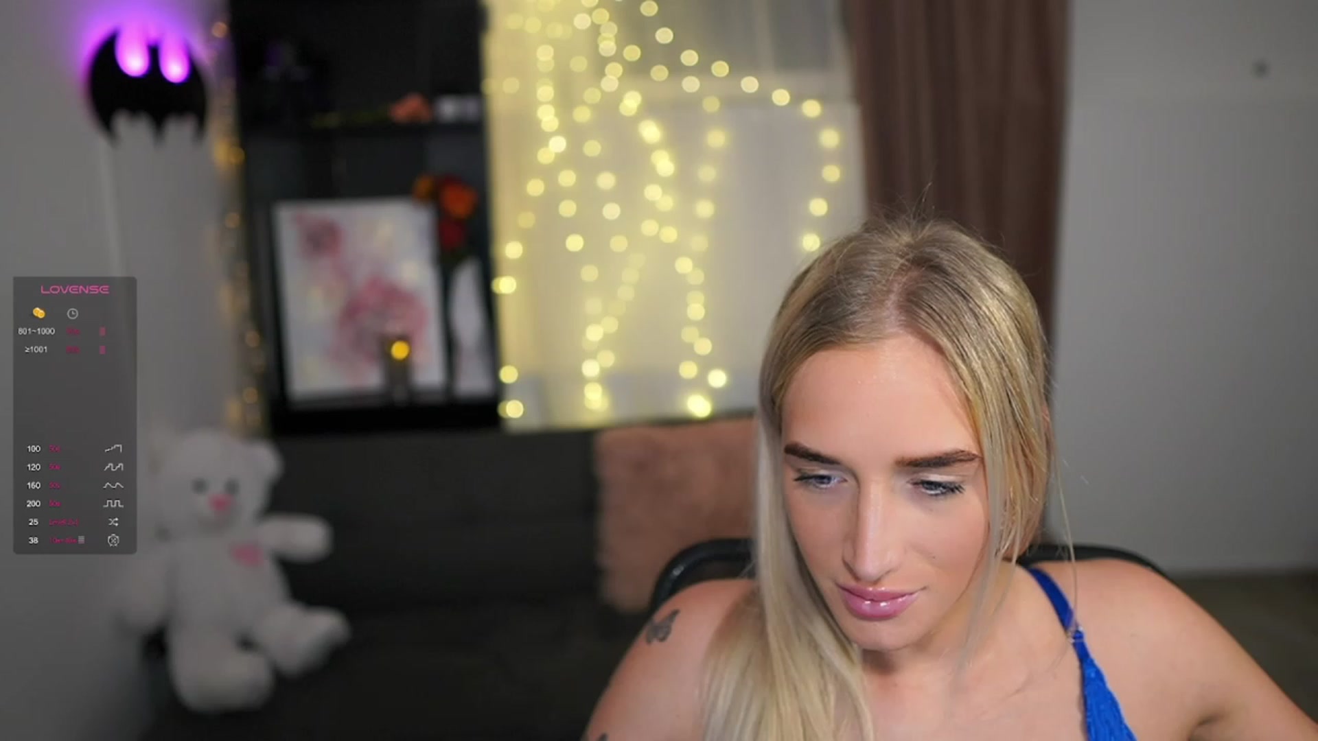 Gallery image thumbnail from NicoletteShea's myfreecams stream on, 01/29/2024, 14:54 image 6 of 20