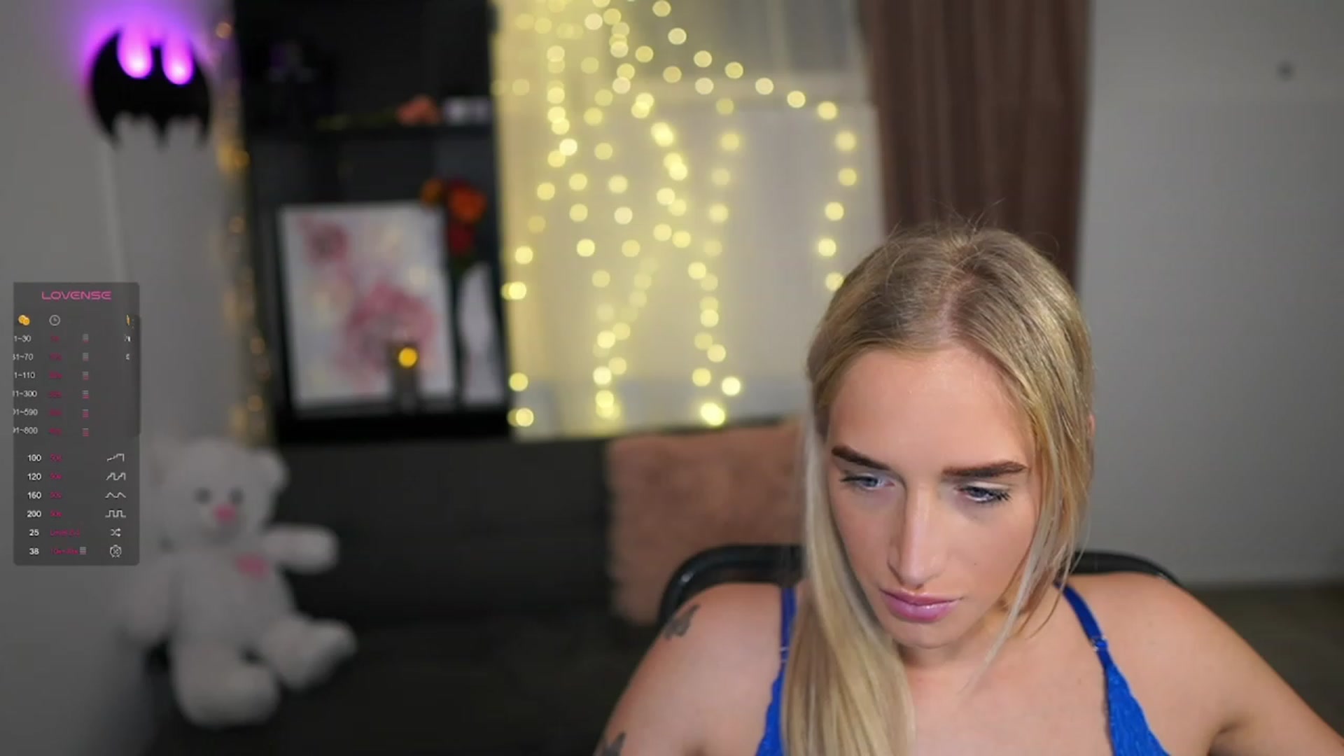 Gallery image thumbnail from NicoletteShea's myfreecams stream on, 01/29/2024, 14:54 image 14 of 20