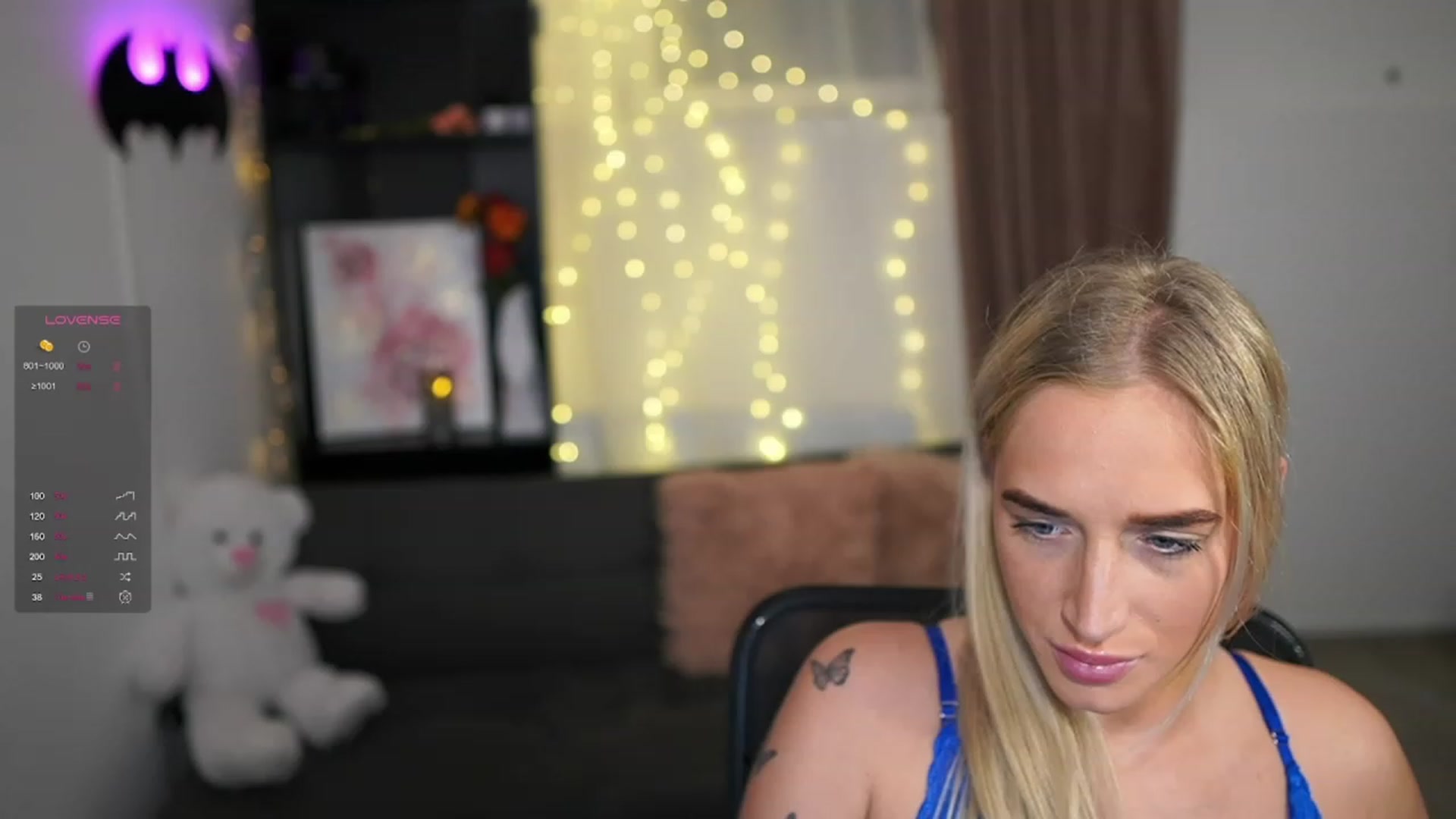 Gallery image thumbnail from NicoletteShea's myfreecams stream on, 01/29/2024, 14:54 image 11 of 20