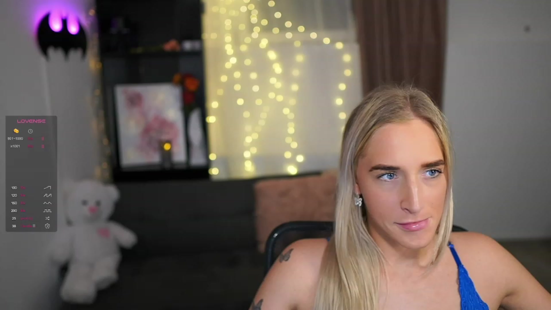Gallery image thumbnail from NicoletteShea's myfreecams stream on, 01/29/2024, 17:08 image 13 of 20