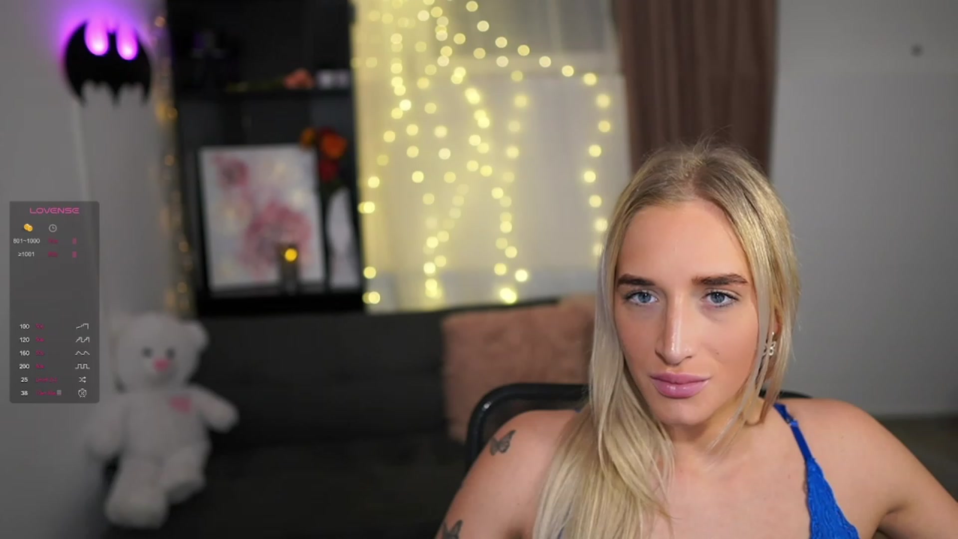 Gallery image thumbnail from NicoletteShea's myfreecams stream on, 01/29/2024, 17:08 image 12 of 20
