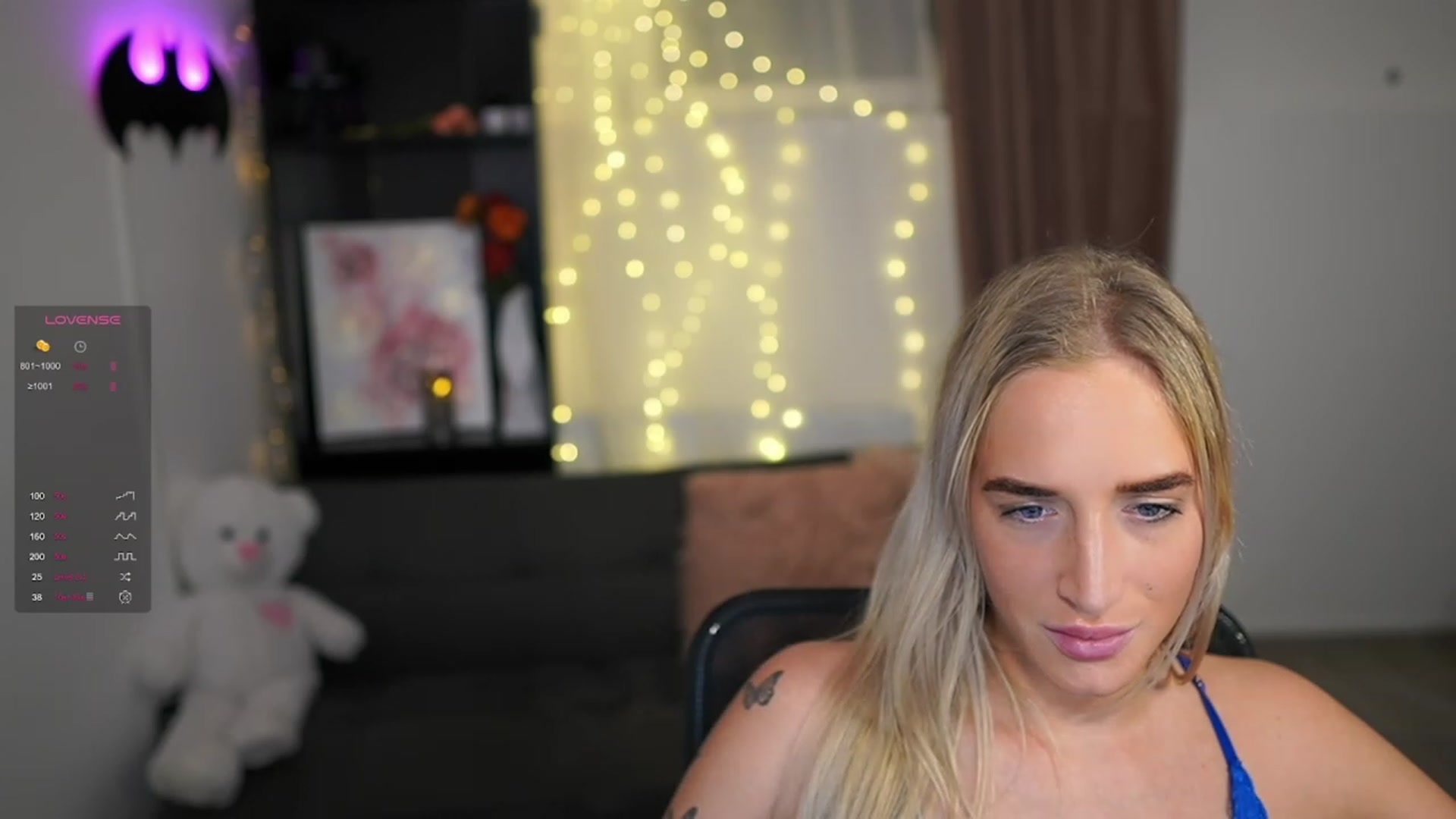 Gallery image thumbnail from NicoletteShea's myfreecams stream on, 01/29/2024, 19:12 image 20 of 20