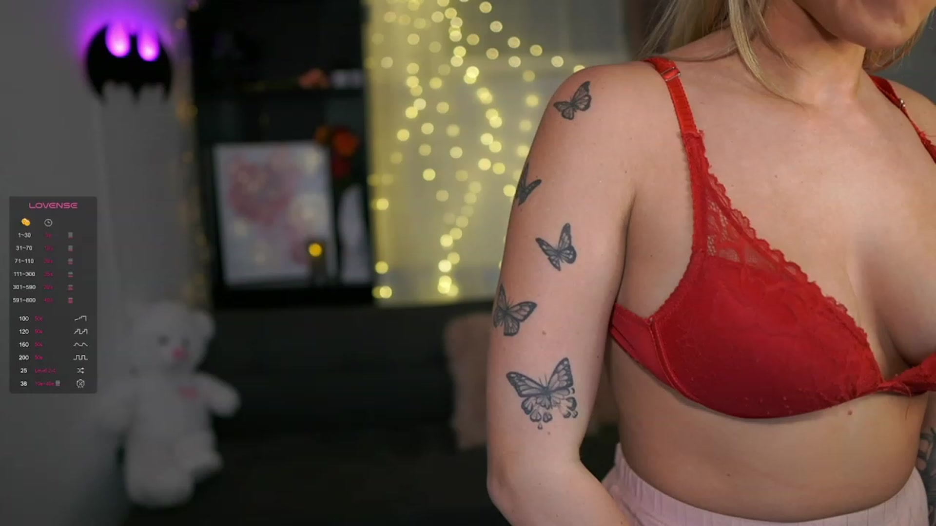 Gallery image thumbnail from NicoletteShea's myfreecams stream on, 01/31/2024, 10:24 image 15 of 20