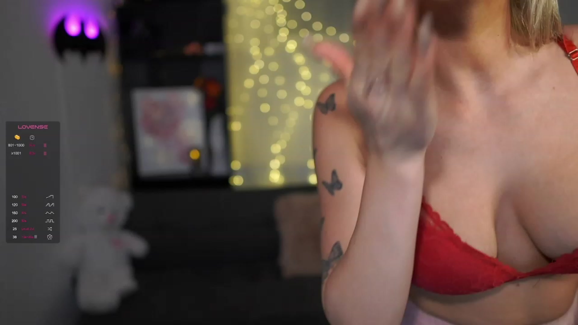 Gallery image thumbnail from NicoletteShea's myfreecams stream on, 01/31/2024, 10:24 image 18 of 20