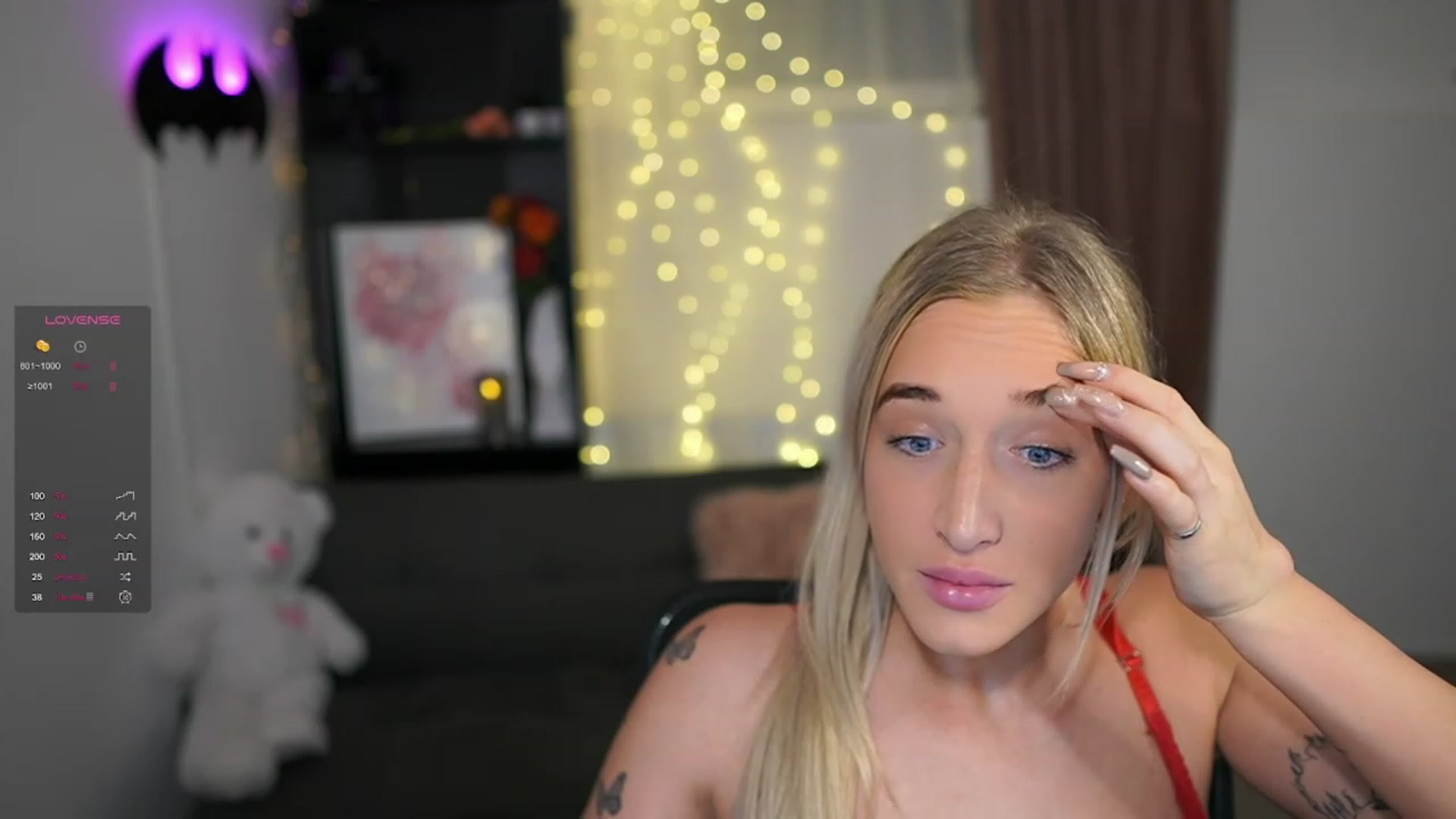 Gallery image thumbnail from NicoletteShea's myfreecams stream on, 01/31/2024, 12:24 image 15 of 20