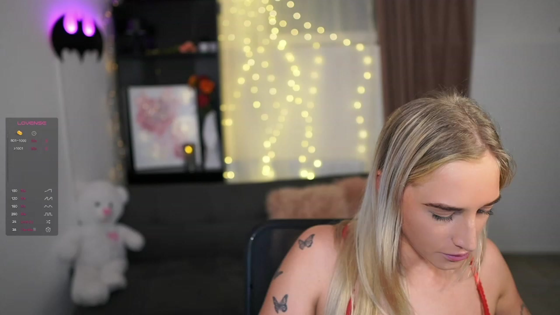 Gallery image thumbnail from NicoletteShea's myfreecams stream on, 01/31/2024, 12:24 image 4 of 20