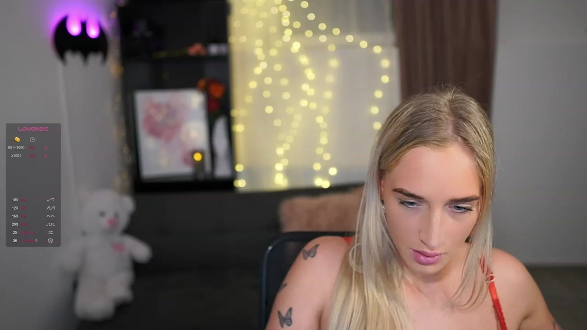 Gallery image thumbnail from NicoletteShea's myfreecams stream on, 01/31/2024, 12:24 image 1 of 20