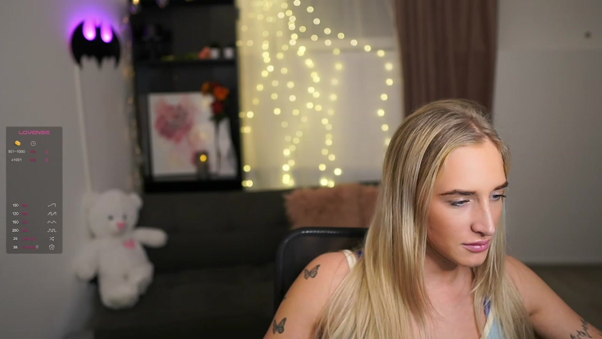 Gallery image thumbnail from NicoletteShea's myfreecams stream on, 02/01/2024, 17:59 image 3 of 20