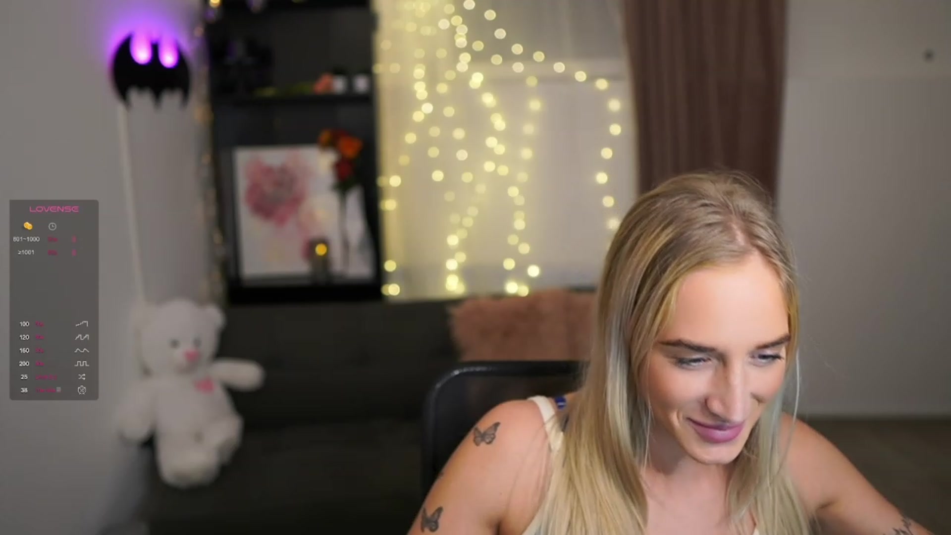 Gallery image thumbnail from NicoletteShea's myfreecams stream on, 02/01/2024, 17:59 image 8 of 20