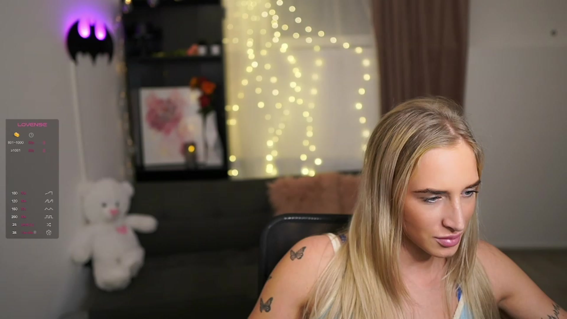 Gallery image thumbnail from NicoletteShea's myfreecams stream on, 02/01/2024, 17:59 image 5 of 20