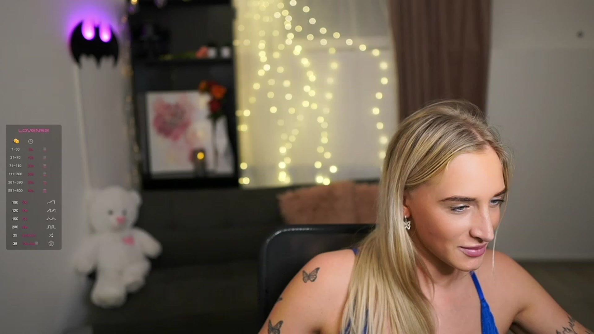 Gallery image thumbnail from NicoletteShea's myfreecams stream on, 02/01/2024, 21:28 image 3 of 20