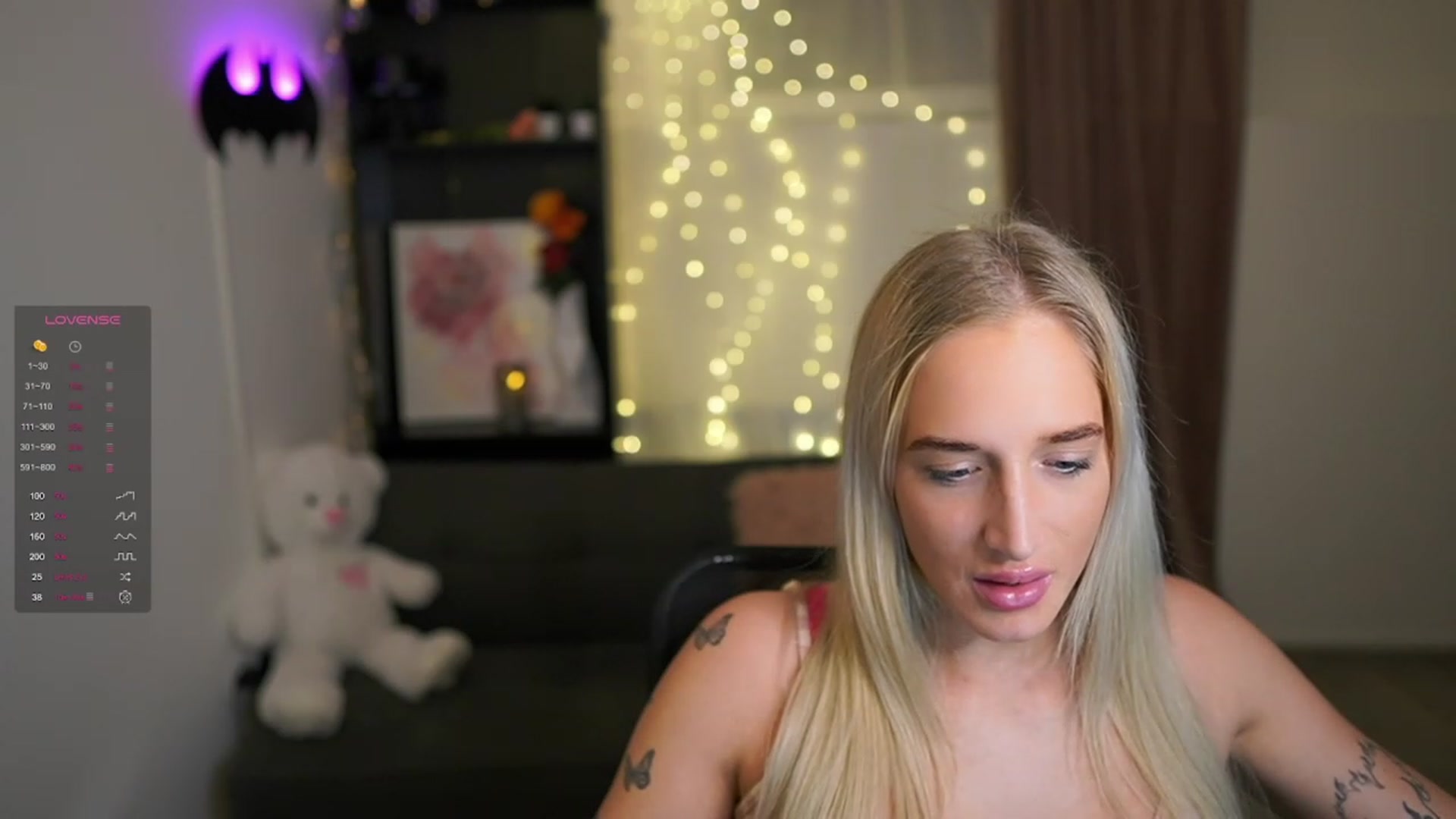 Gallery image thumbnail from NicoletteShea's myfreecams stream on, 02/04/2024, 19:35 image 10 of 20