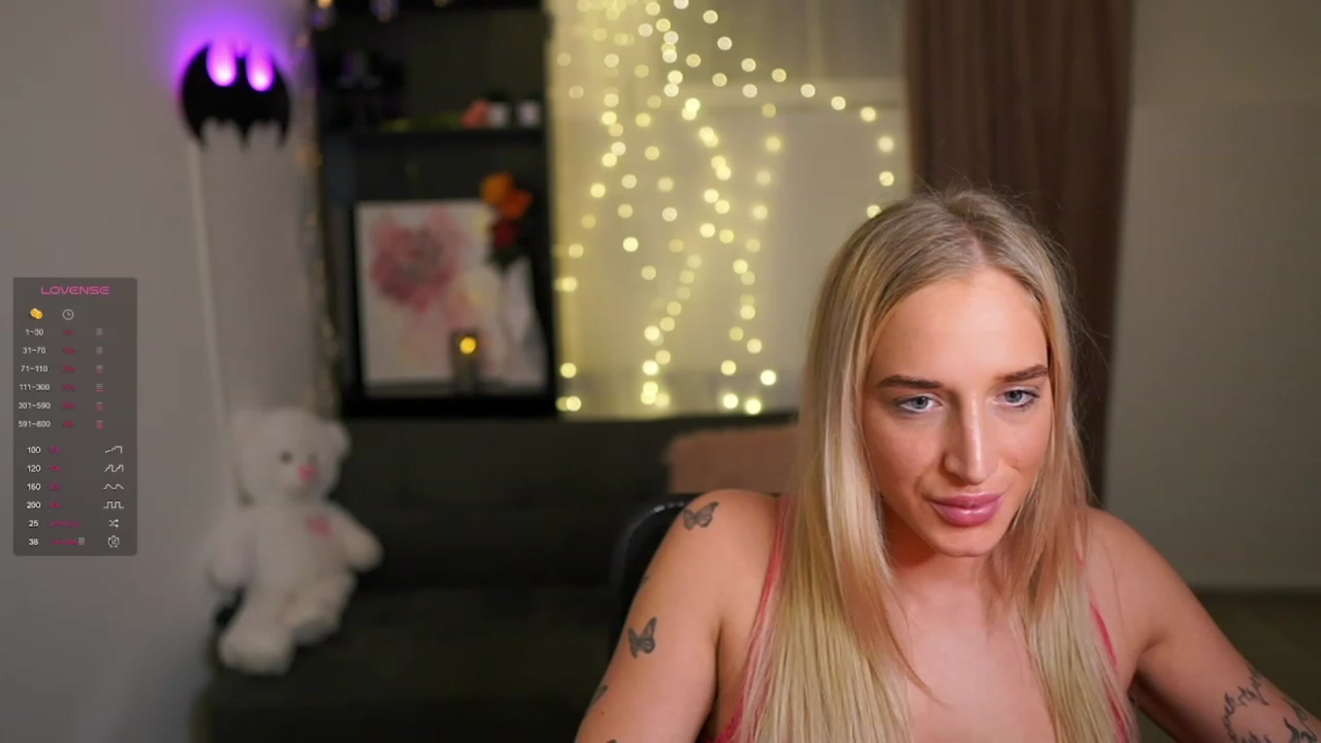 Gallery image thumbnail from NicoletteShea's myfreecams stream on, 02/04/2024, 20:46 image 12 of 20