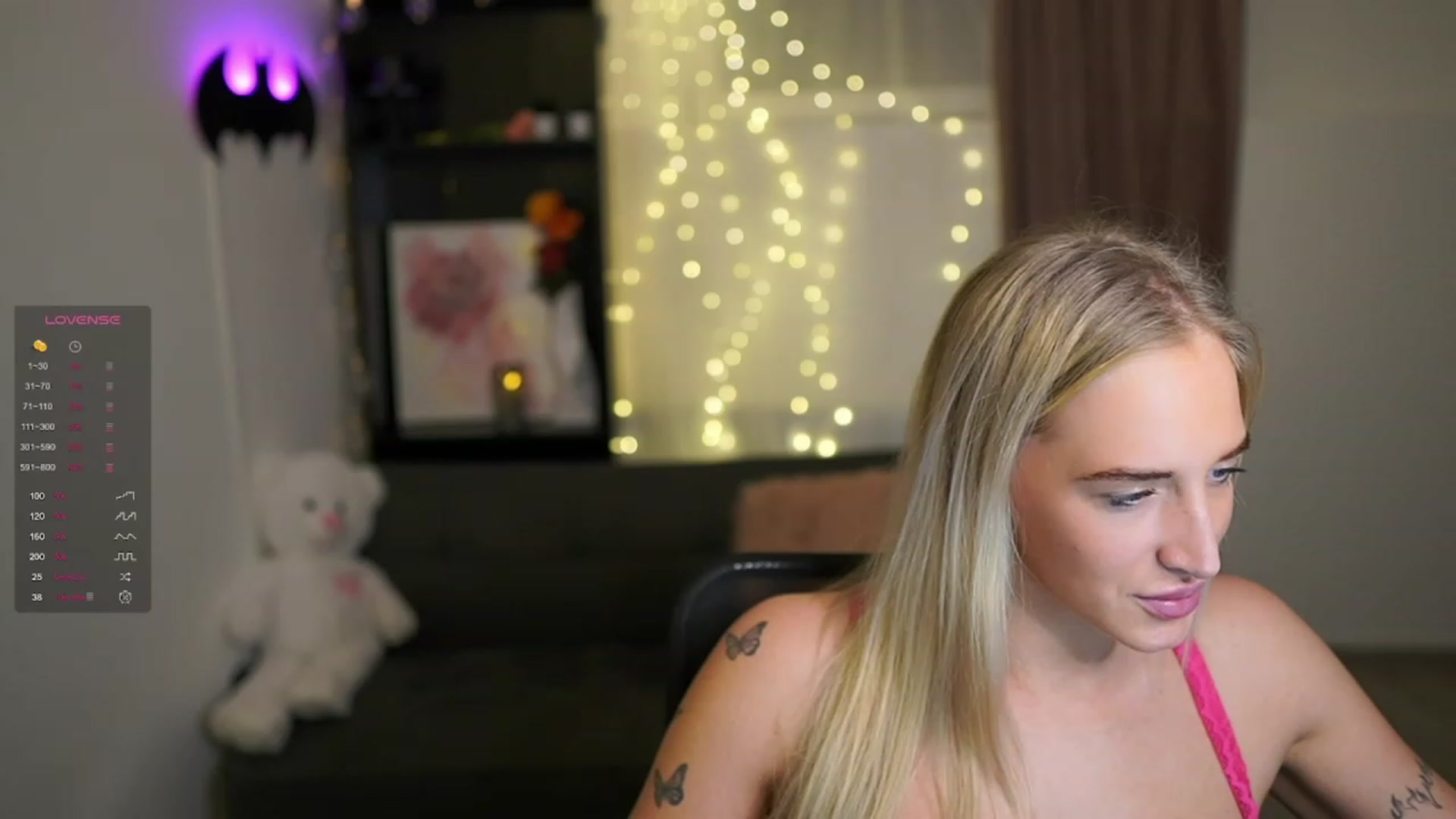 Gallery image thumbnail from NicoletteShea's myfreecams stream on, 02/05/2024, 24:02 image 11 of 20