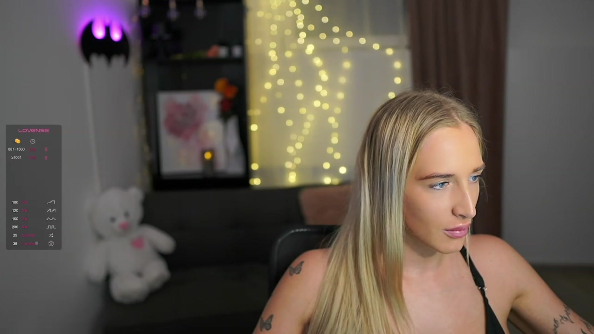 Gallery image thumbnail from NicoletteShea's myfreecams stream on, 02/07/2024, 14:34 image 18 of 20
