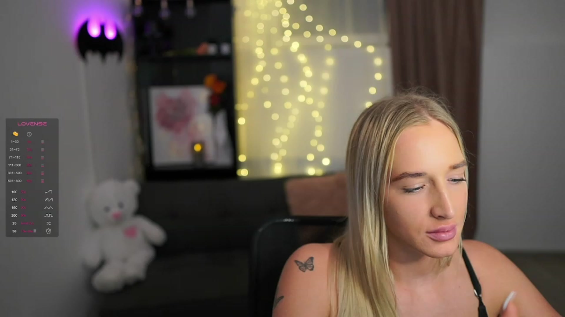 Gallery image thumbnail from NicoletteShea's myfreecams stream on, 02/07/2024, 18:58 image 13 of 20