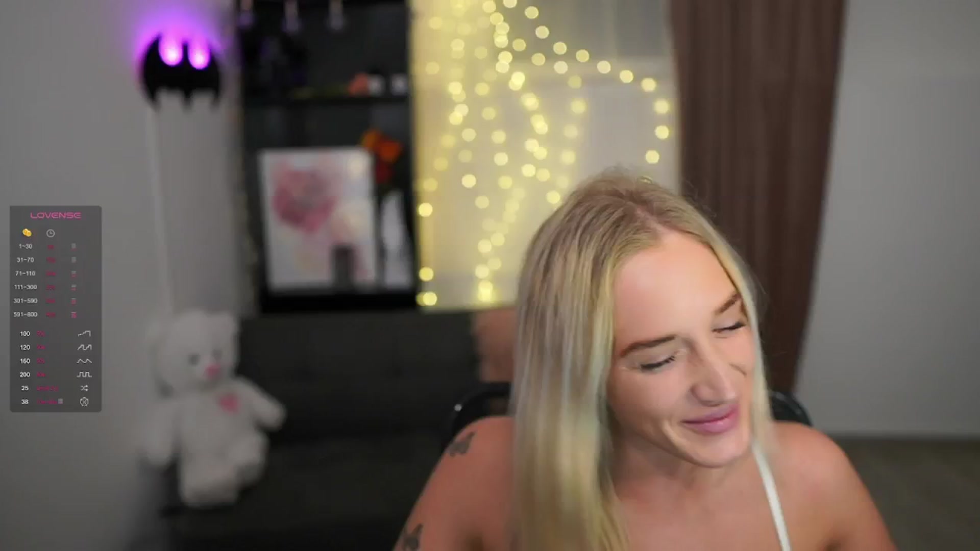 Gallery image thumbnail from NicoletteShea's myfreecams stream on, 02/11/2024, 19:36 image 7 of 20