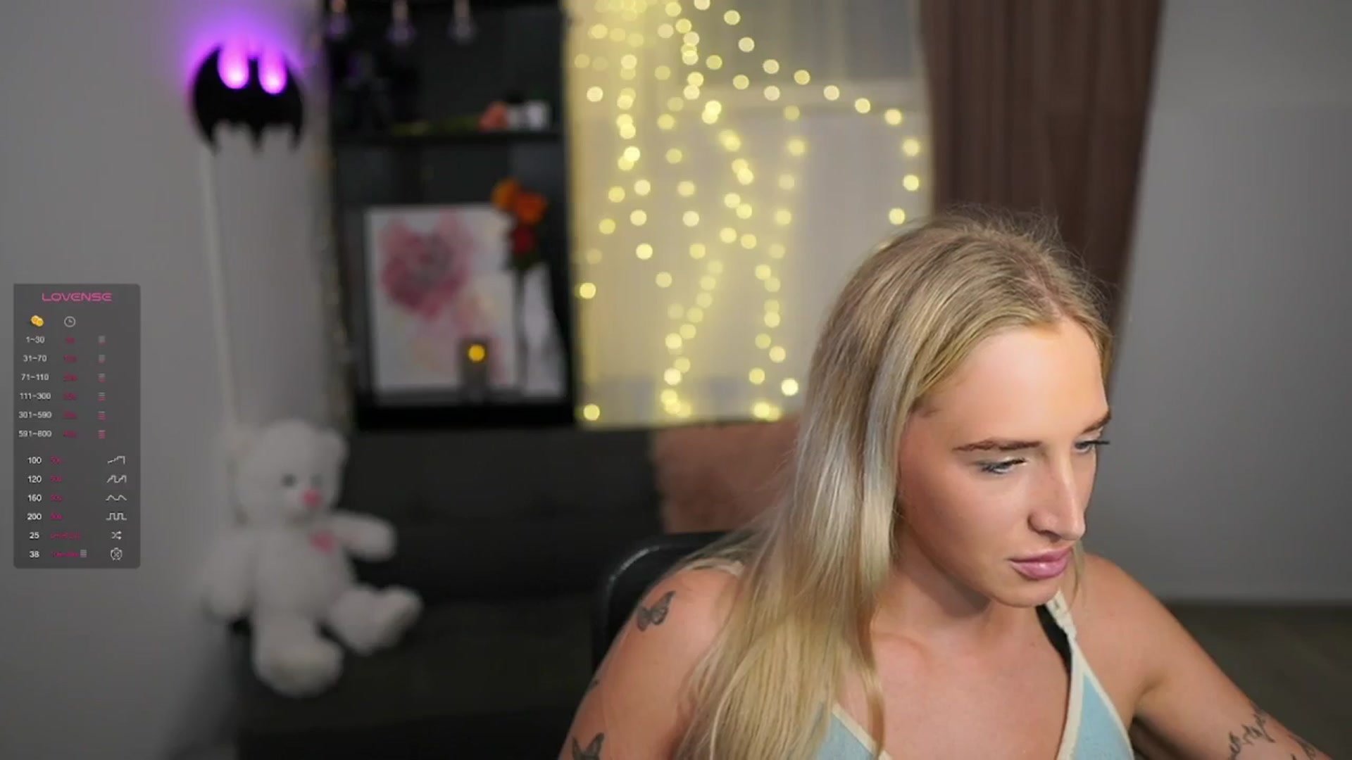 Gallery image thumbnail from NicoletteShea's myfreecams stream on, 02/12/2024, 15:10 image 5 of 20