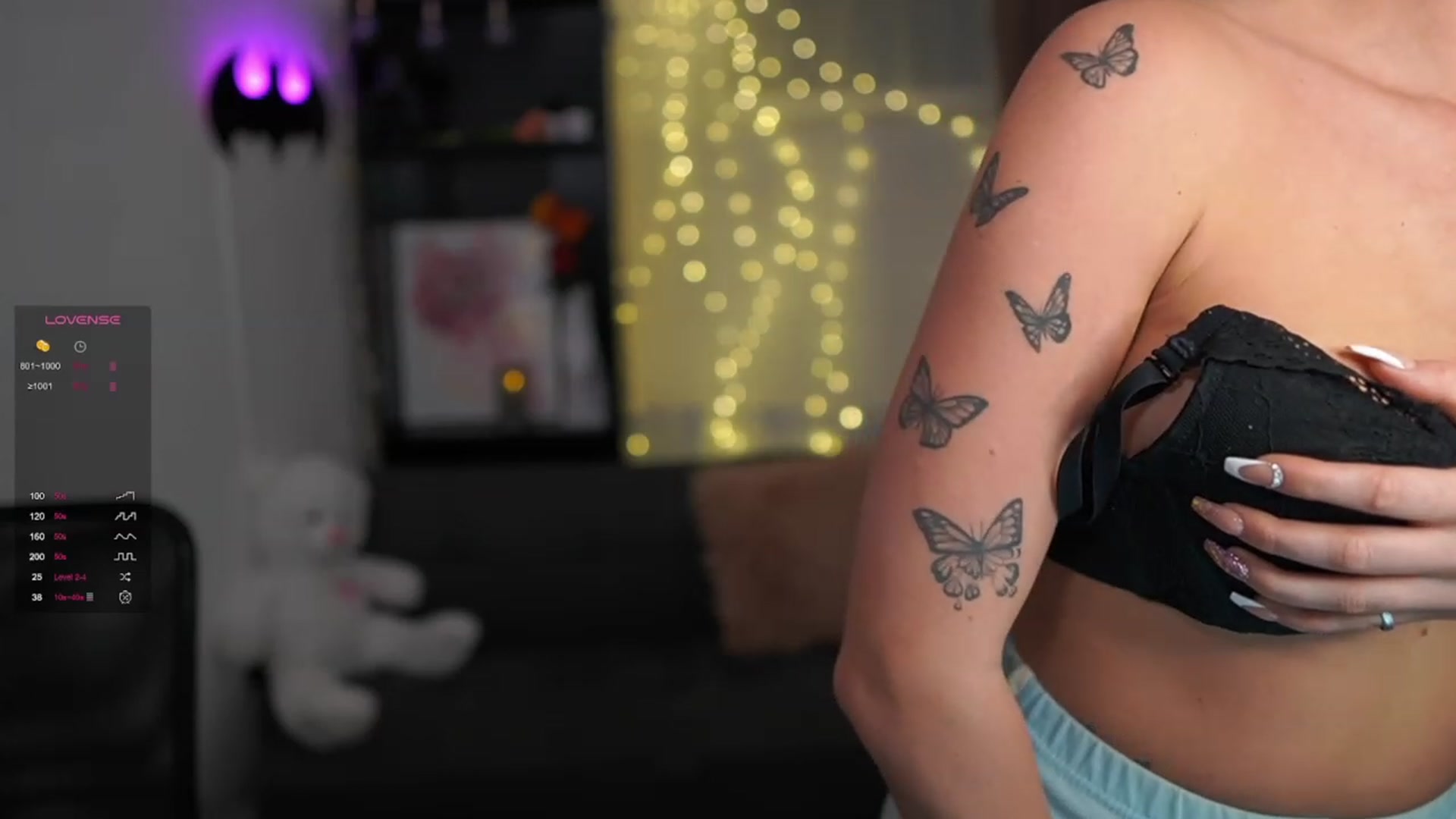 Gallery image thumbnail from NicoletteShea's myfreecams stream on, 02/12/2024, 18:00 image 20 of 20