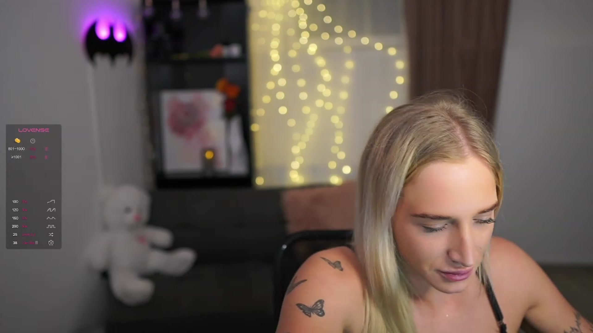 Gallery image thumbnail from NicoletteShea's myfreecams stream on, 02/12/2024, 18:00 image 15 of 20