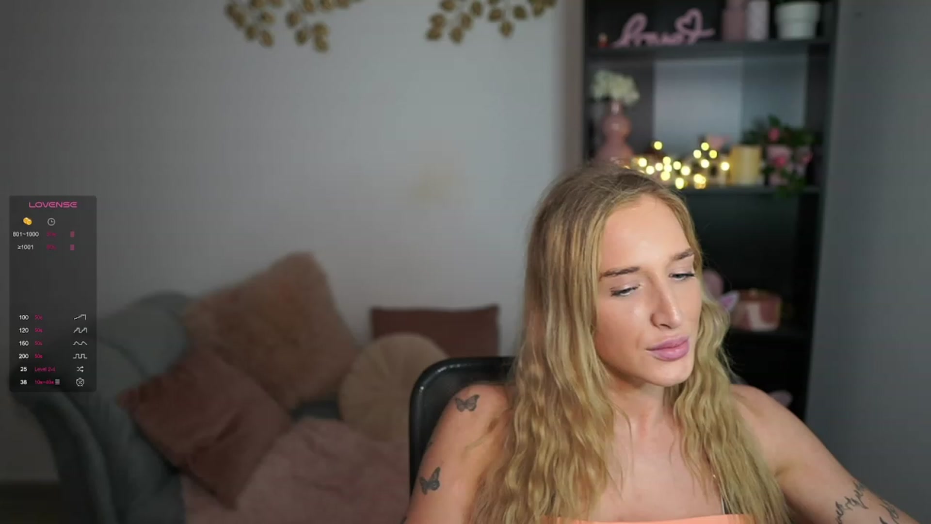 Gallery image thumbnail from NicoletteShea's myfreecams stream on, 03/13/2024, 16:35 image 1 of 20